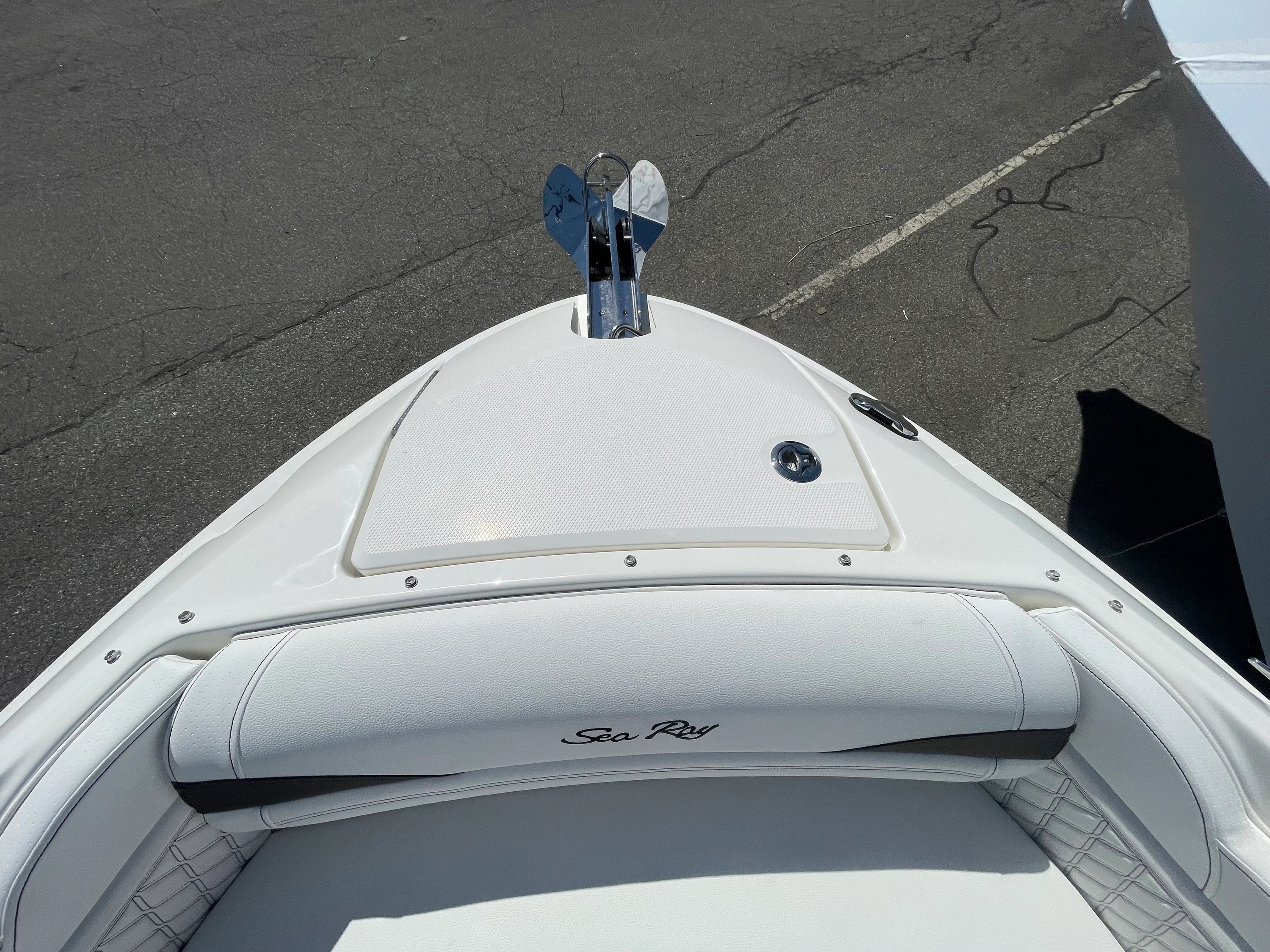 2026 Sea Ray SLX 280 Outboard Image Thumbnail #18