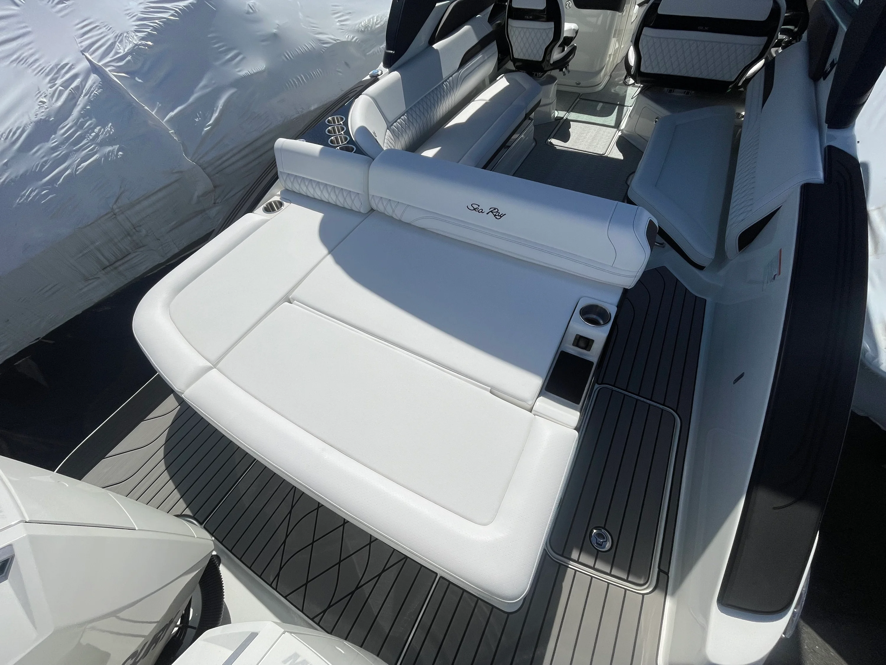 2026 Sea Ray SLX 280 Outboard Image Thumbnail #1