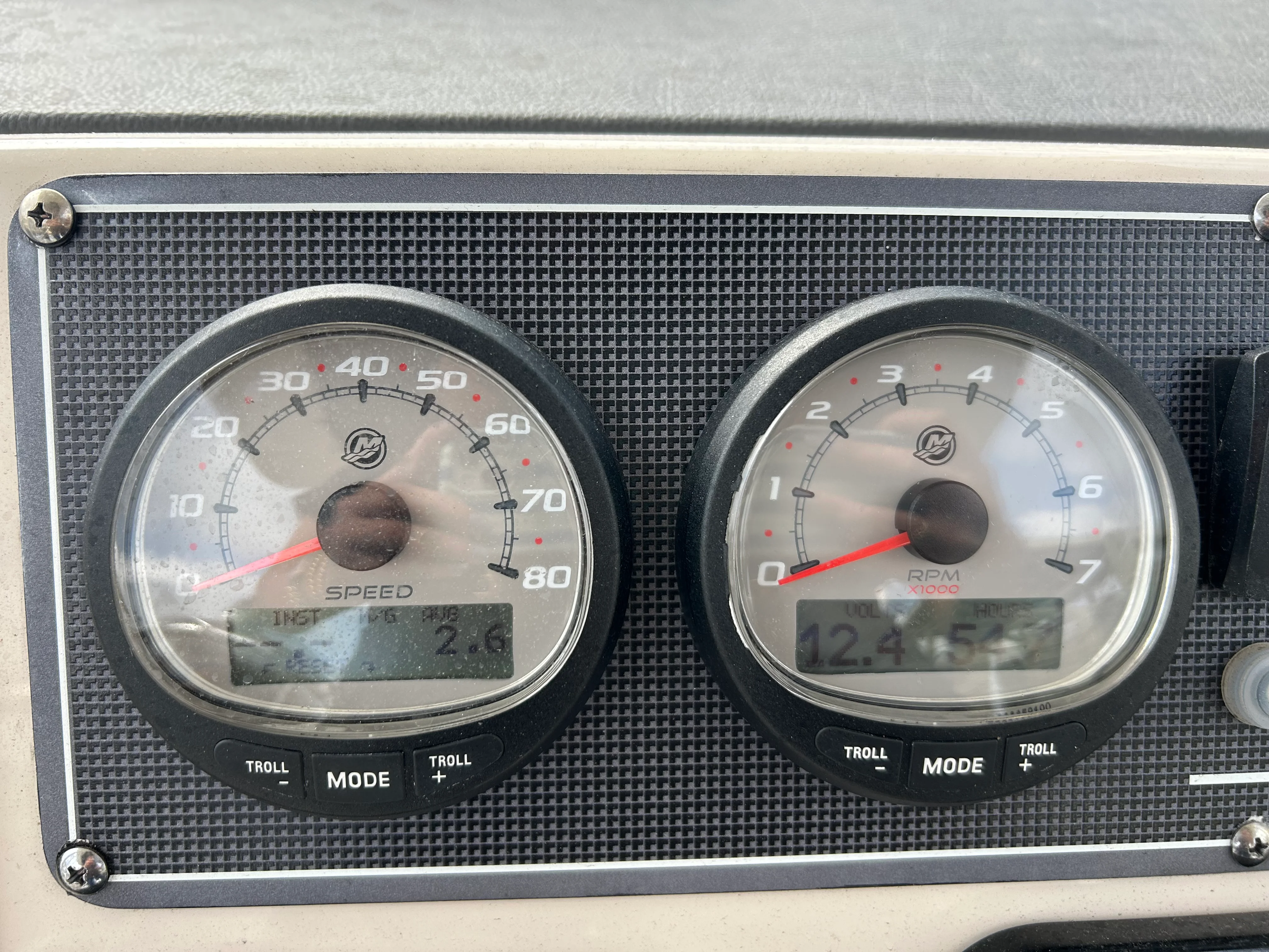 2023 Boston Whaler 210 Montauk Image Thumbnail #20