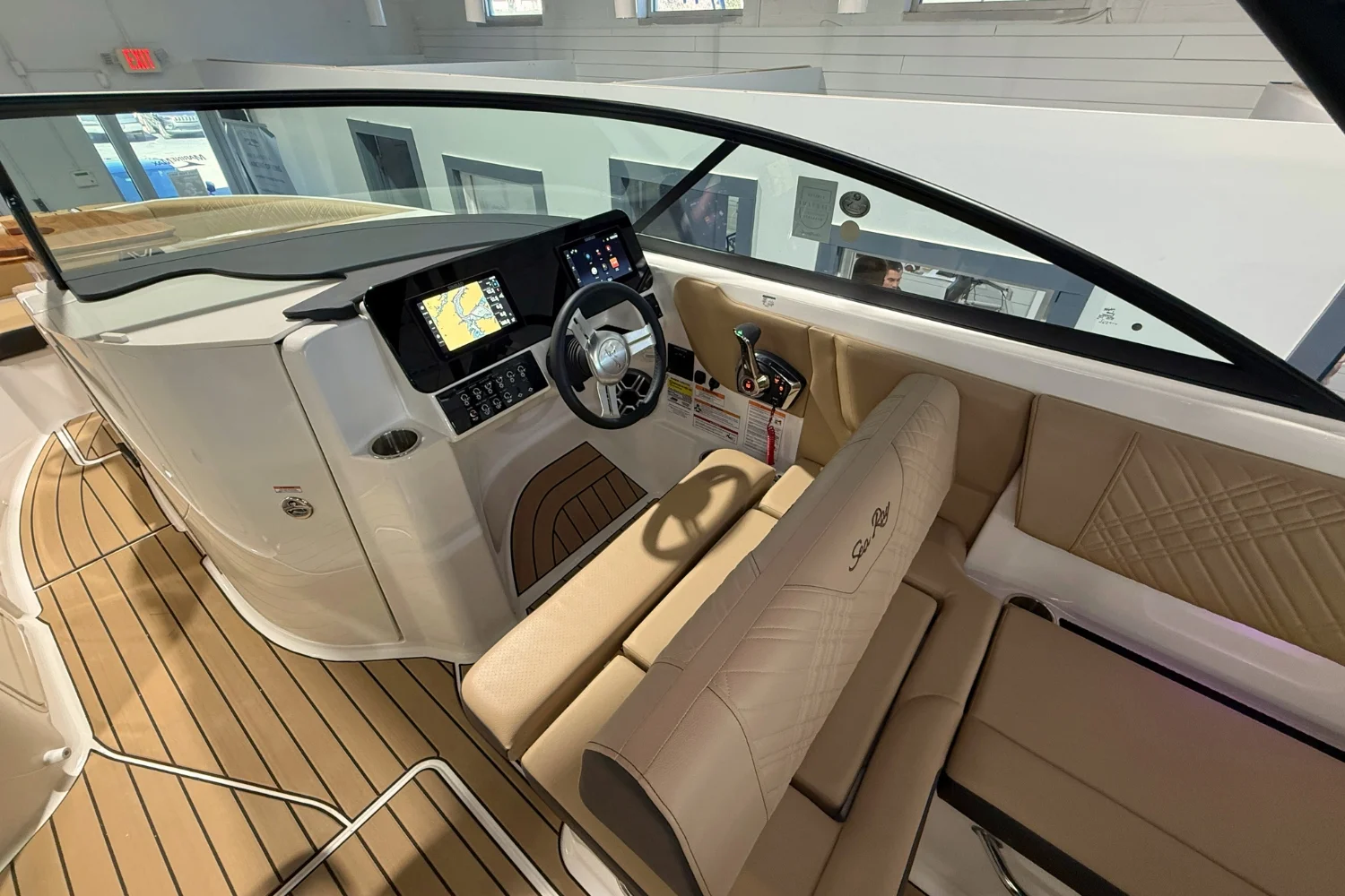 2026 Sea Ray SDX 250 Surf Image Thumbnail #16