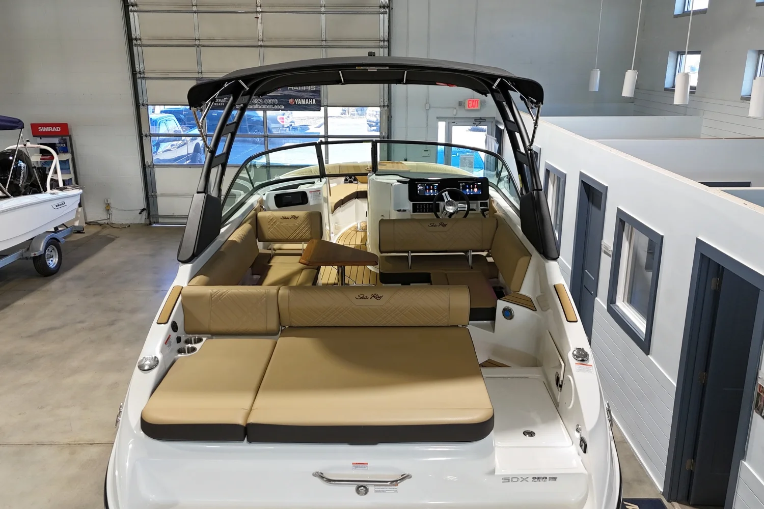 2026 Sea Ray SDX 250 Surf Image Thumbnail #5