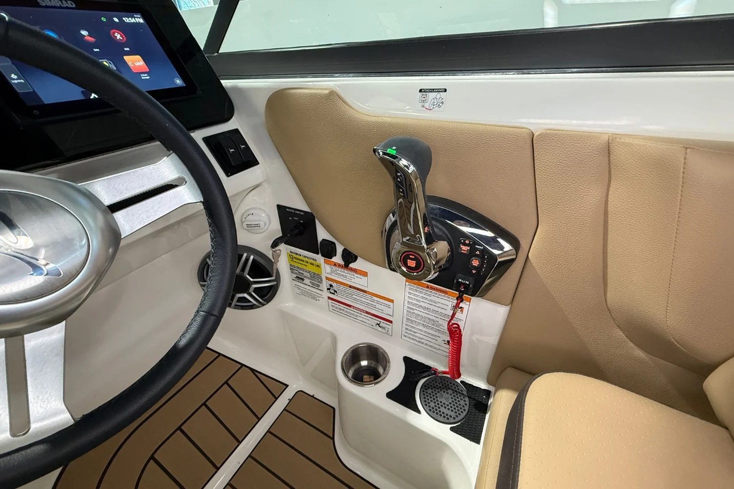 2026 Sea Ray SDX 250 Surf Image Thumbnail #21