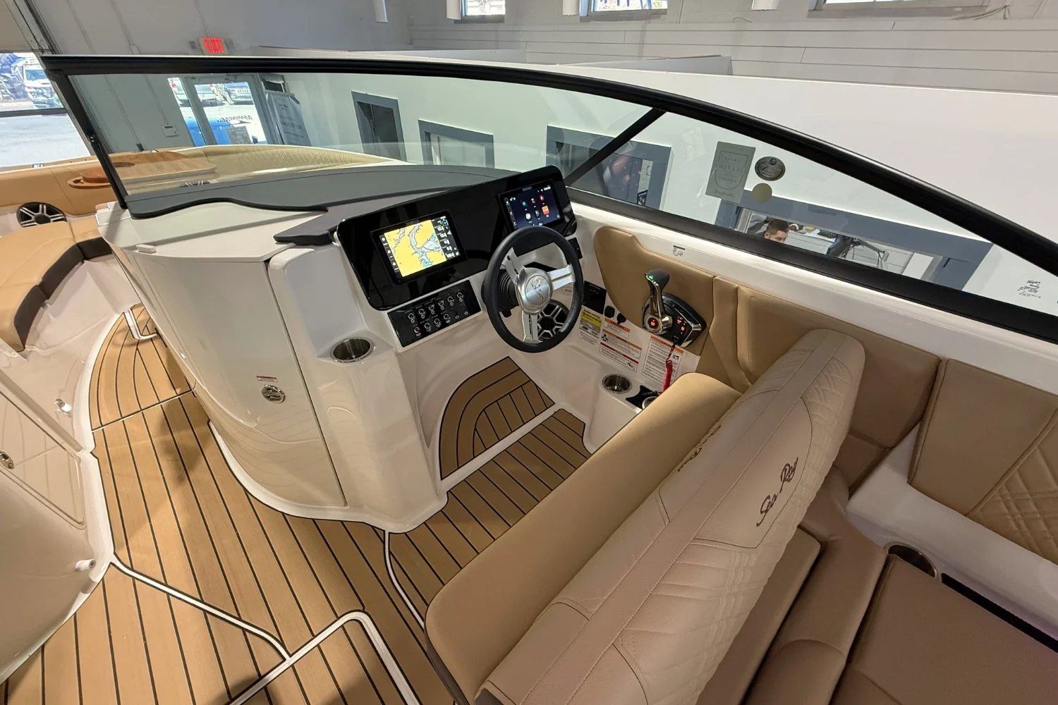 2026 Sea Ray SDX 250 Surf Image Thumbnail #17