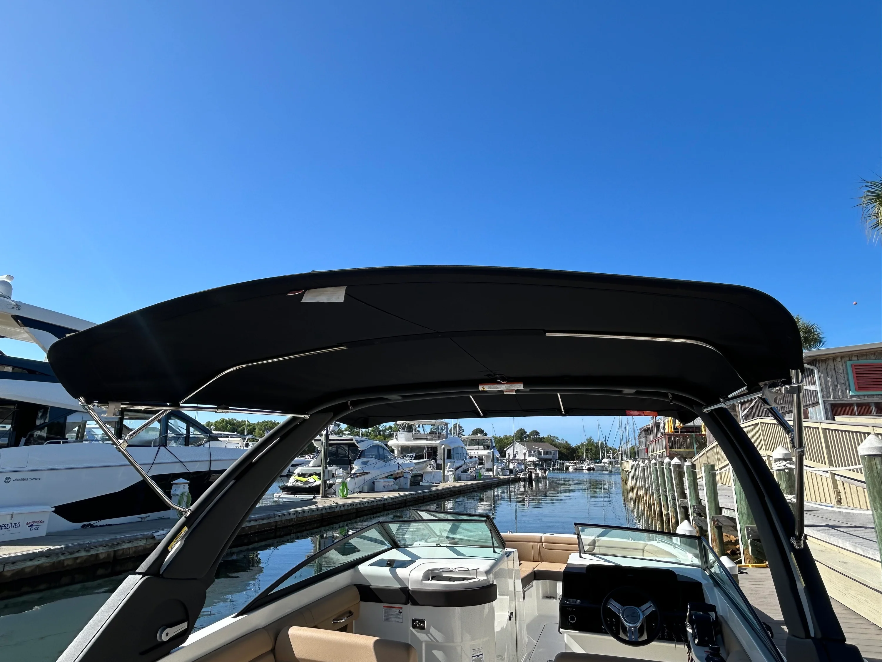 2026 Sea Ray SDX 290 Outboard Image Thumbnail #29