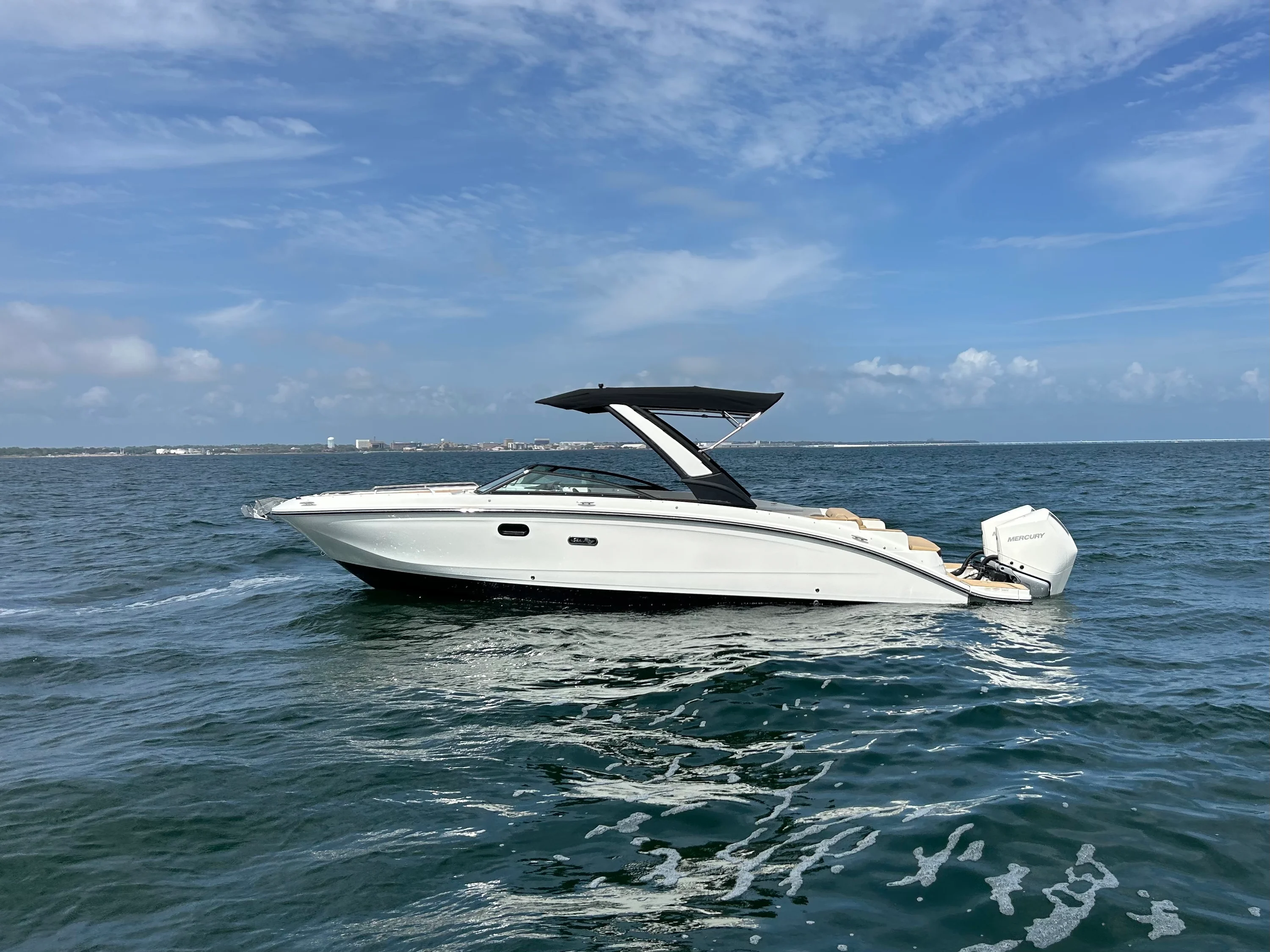 2026 Sea Ray SDX 290 Outboard Image Thumbnail #0