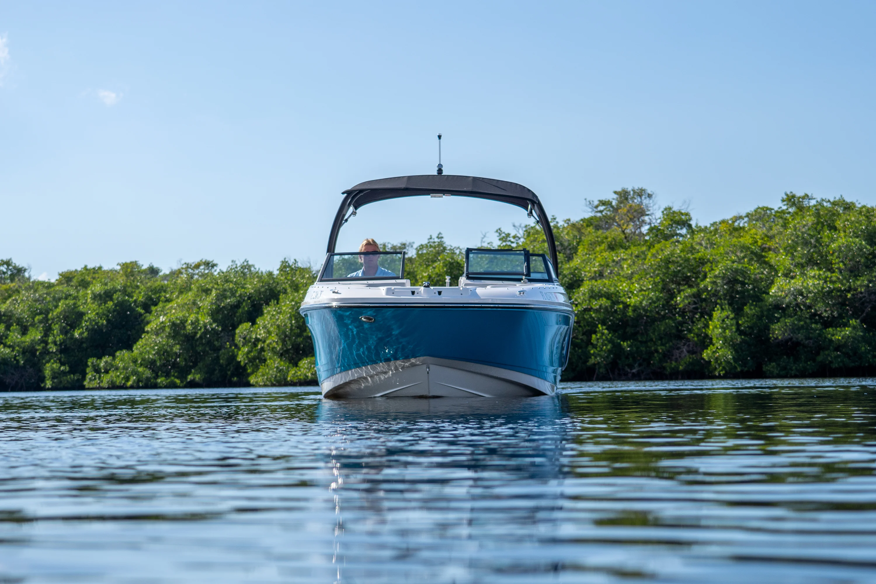 2024 Sea Ray SPX 230 Outboard Image Thumbnail #29