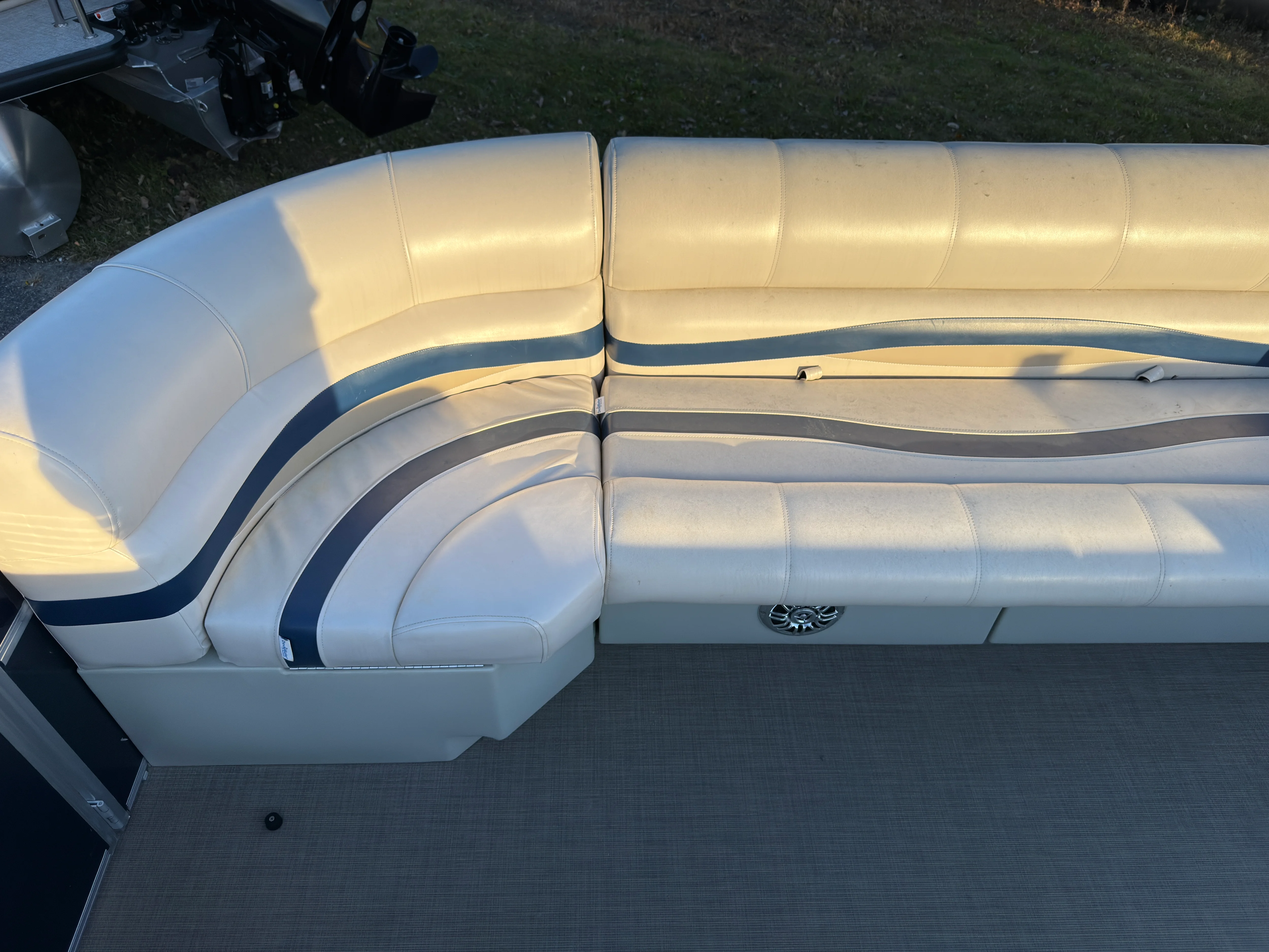 2015 Starcraft STARDECK 236 Image Thumbnail #9