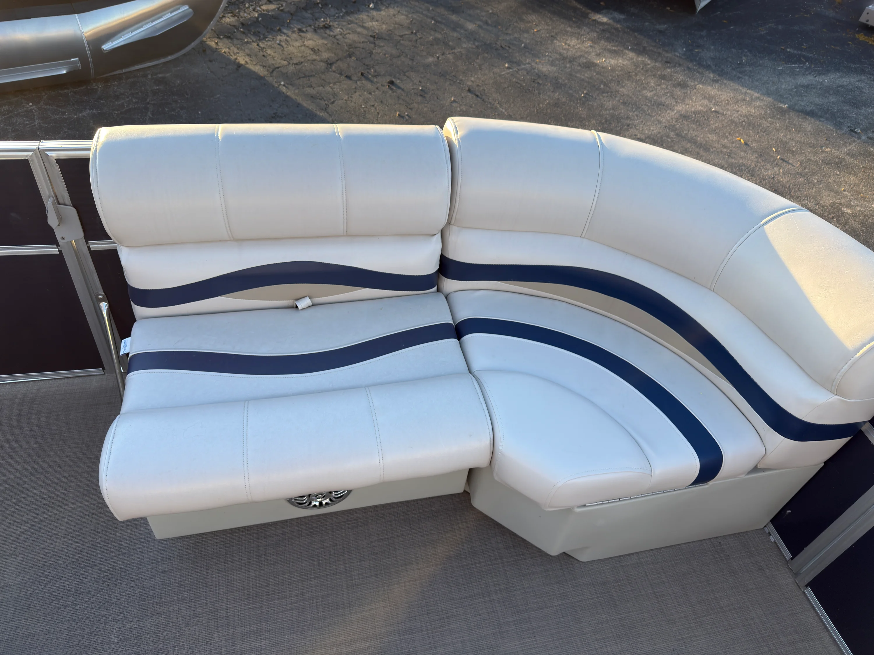 2015 Starcraft STARDECK 236 Image Thumbnail #7