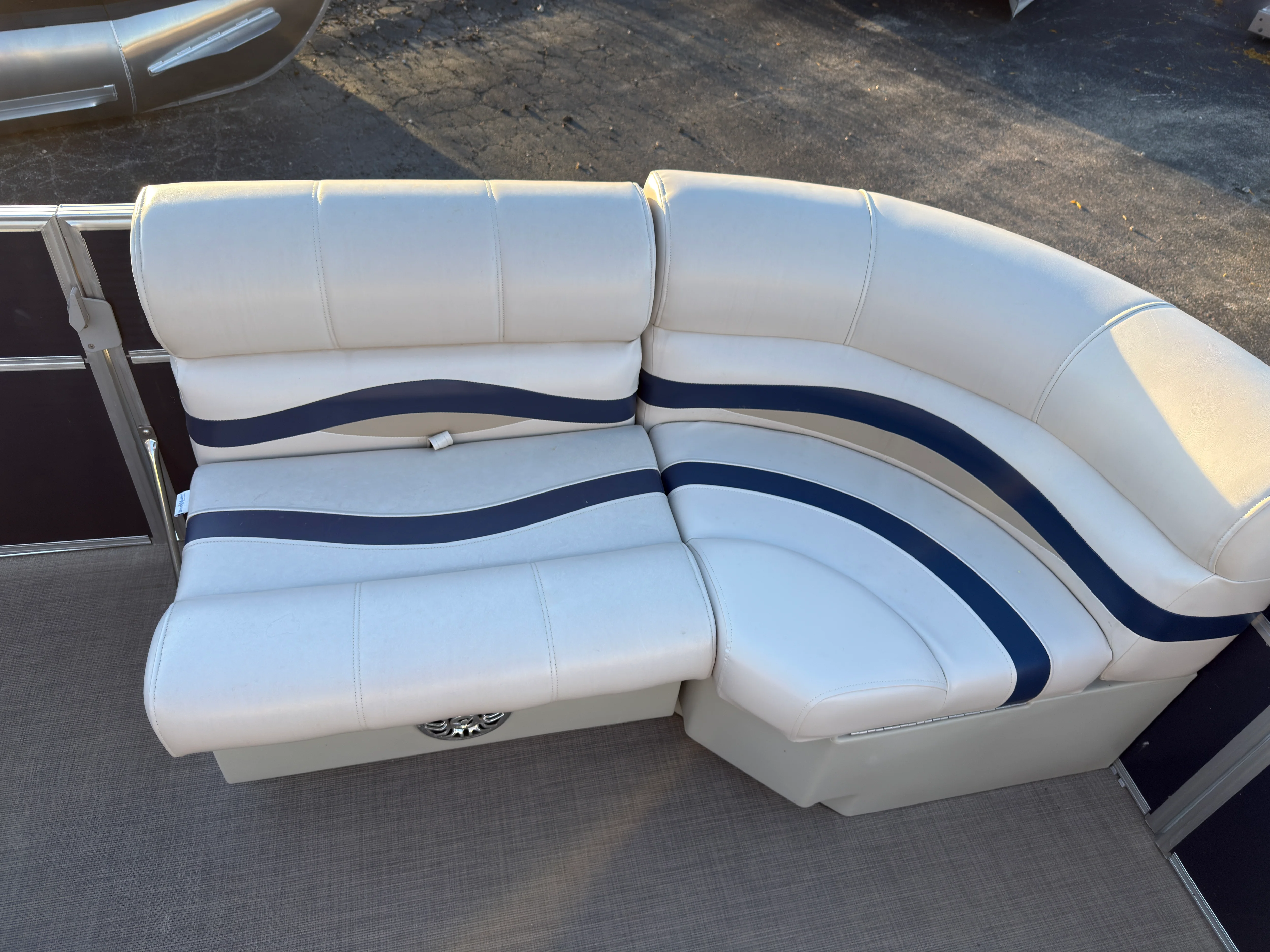 2015 Starcraft STARDECK 236 Image Thumbnail #7