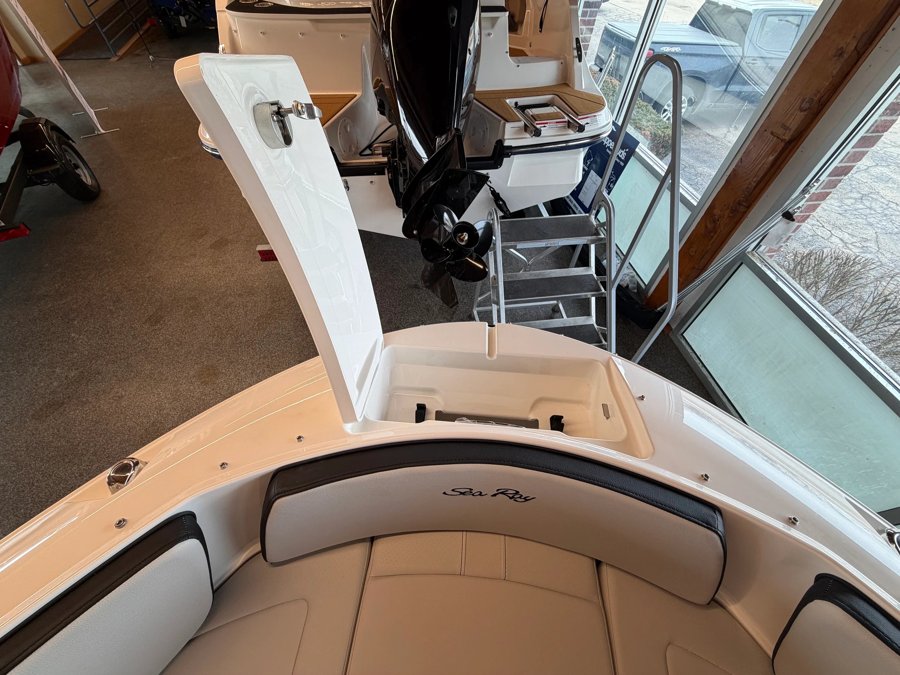 2026 Sea Ray SPX 210 Image Thumbnail #17