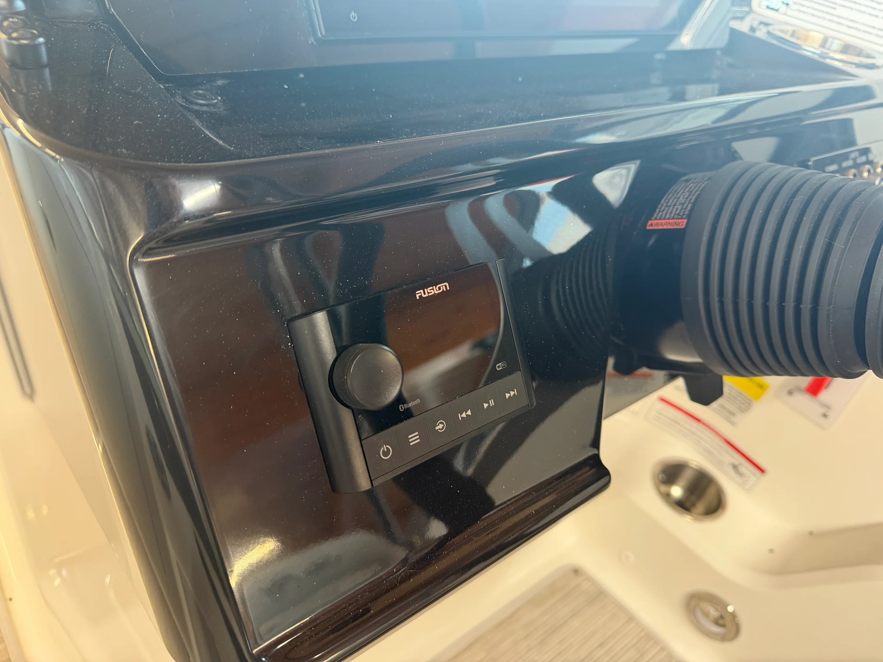 2026 Sea Ray SPX 210 Image Thumbnail #24