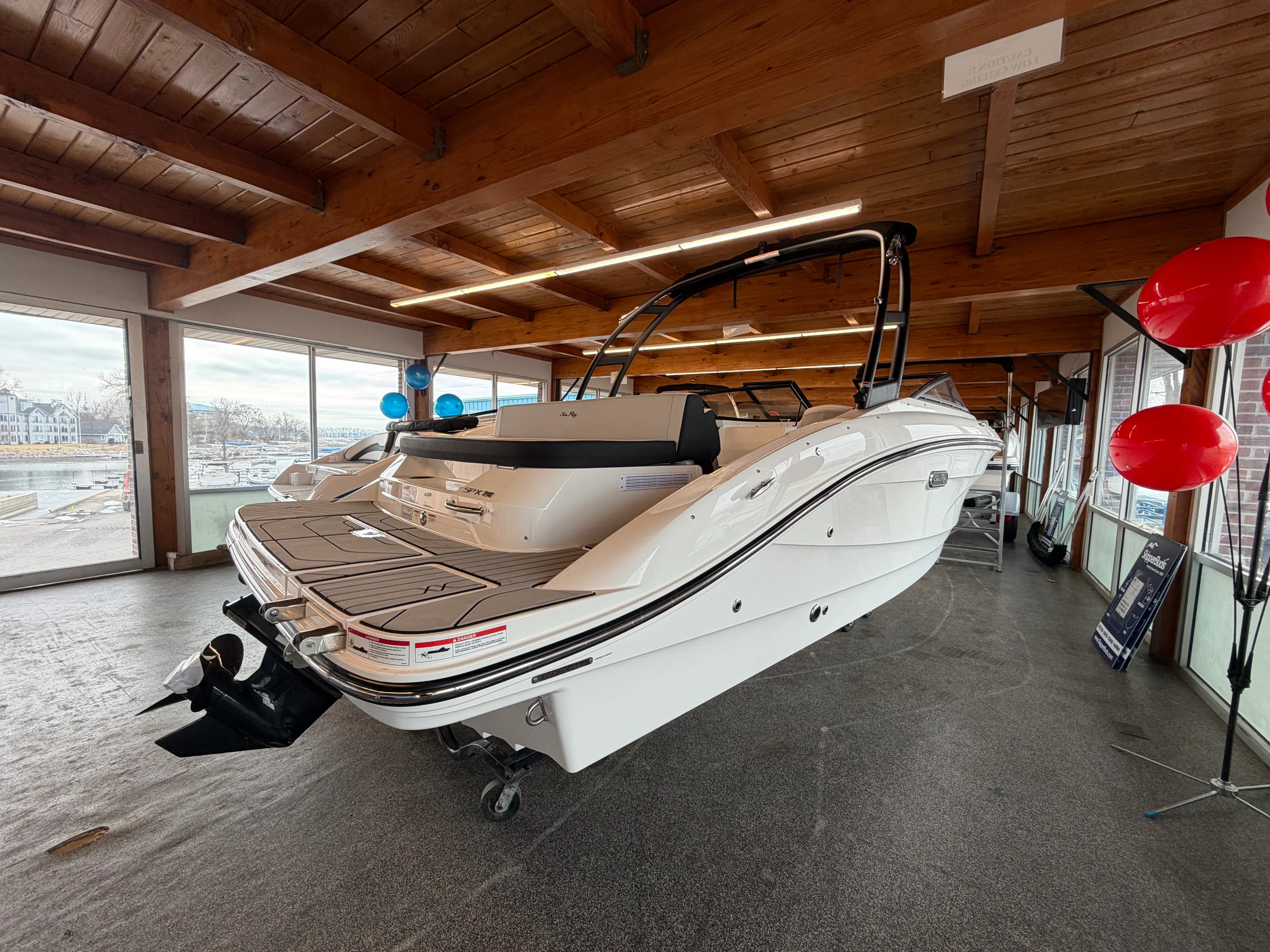 2026 Sea Ray SPX 210 Image Thumbnail #3