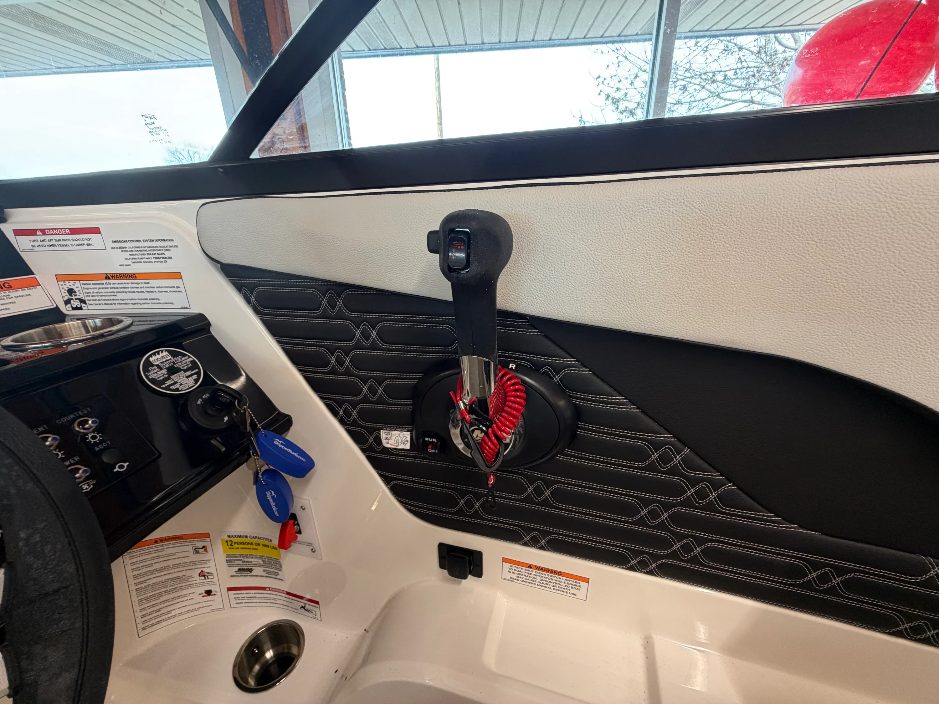 2026 Sea Ray SPX 210 Image Thumbnail #25