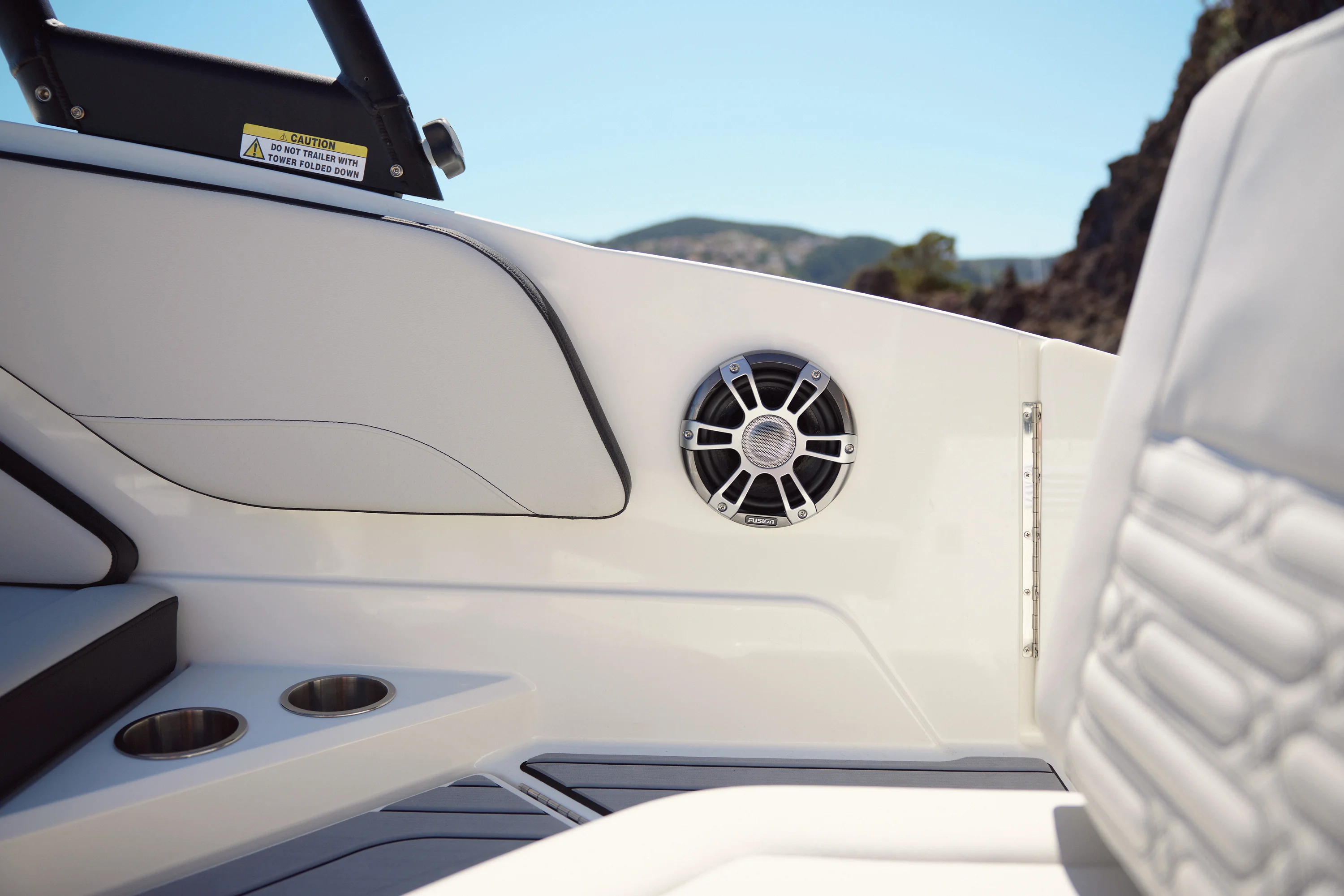 2026 Sea Ray SPX 210 Image Thumbnail #39