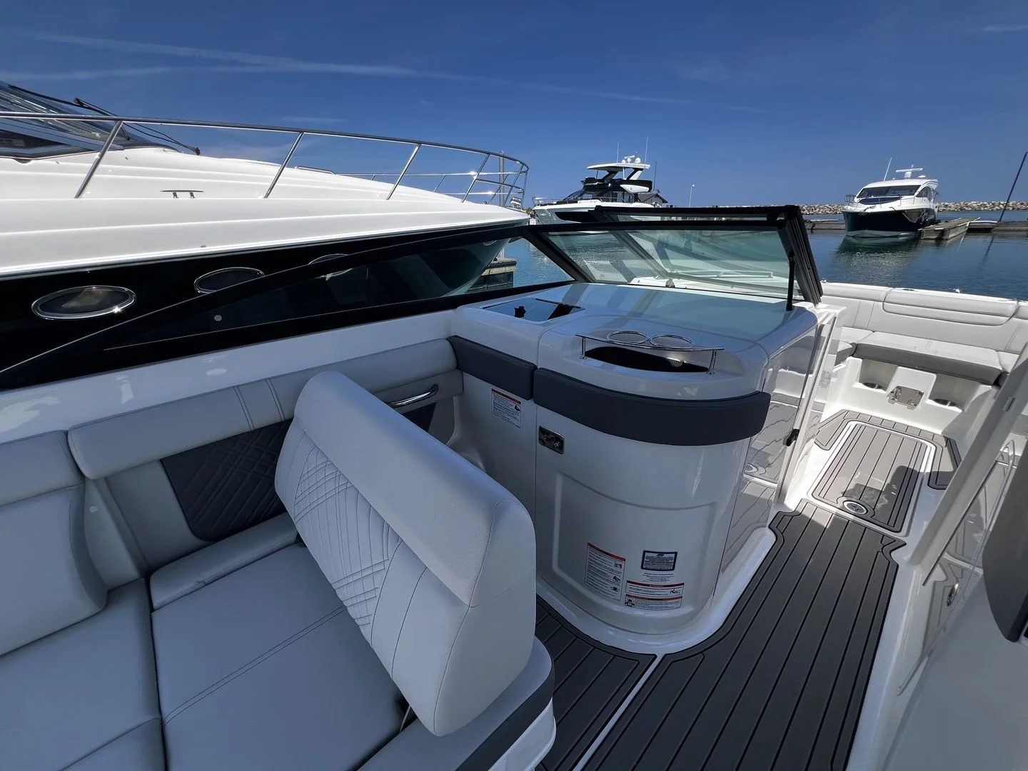 2026 Sea Ray SDX 290 Image Thumbnail #20