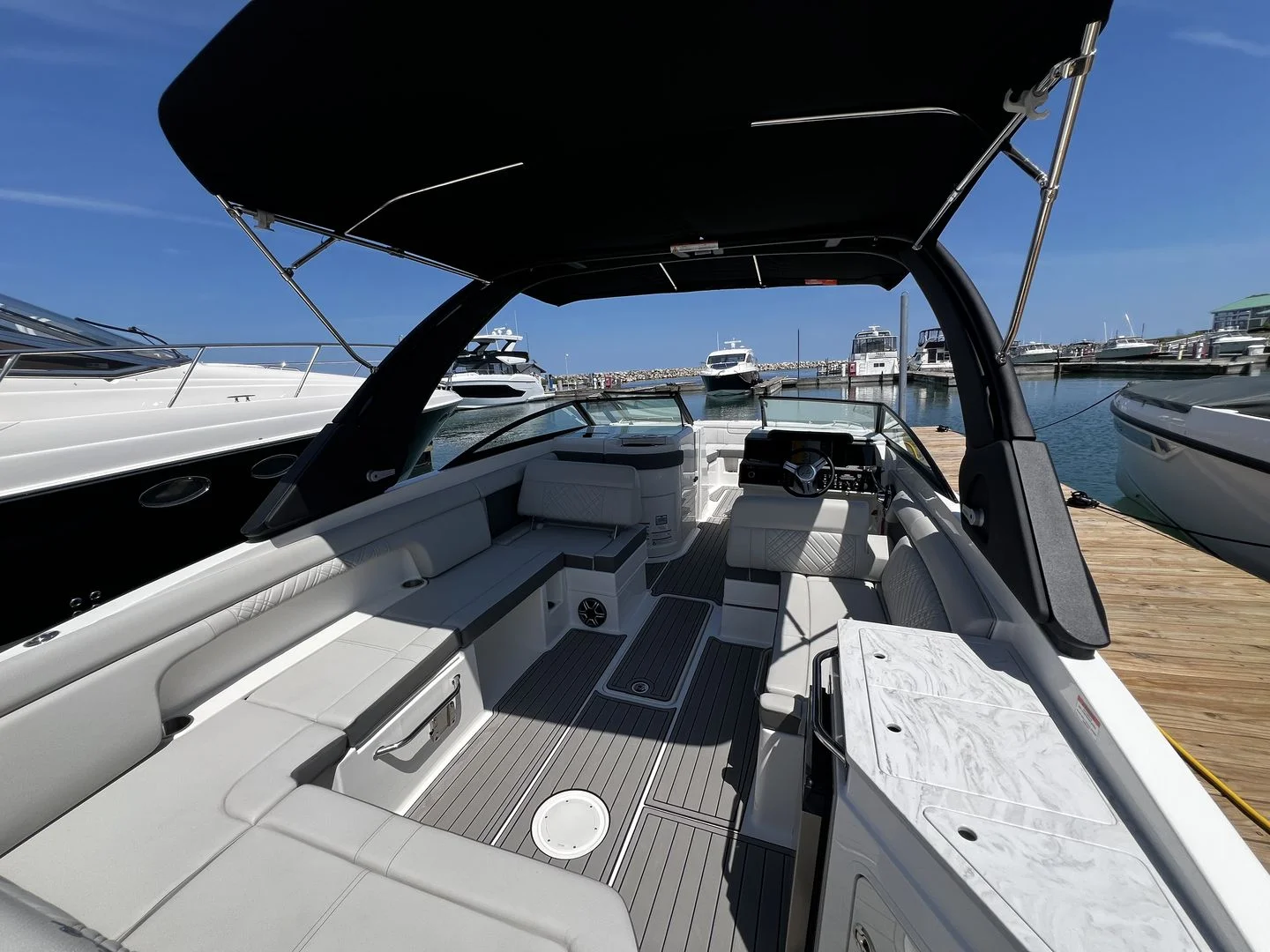 2026 Sea Ray SDX 290 Image Thumbnail #17