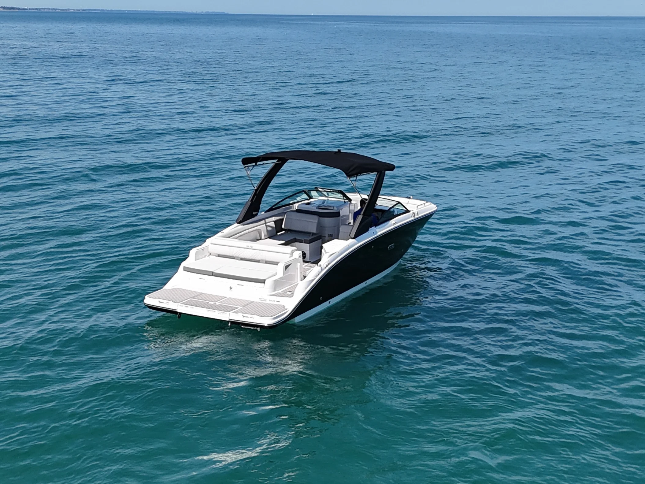 2026 Sea Ray SDX 290 Image Thumbnail #3