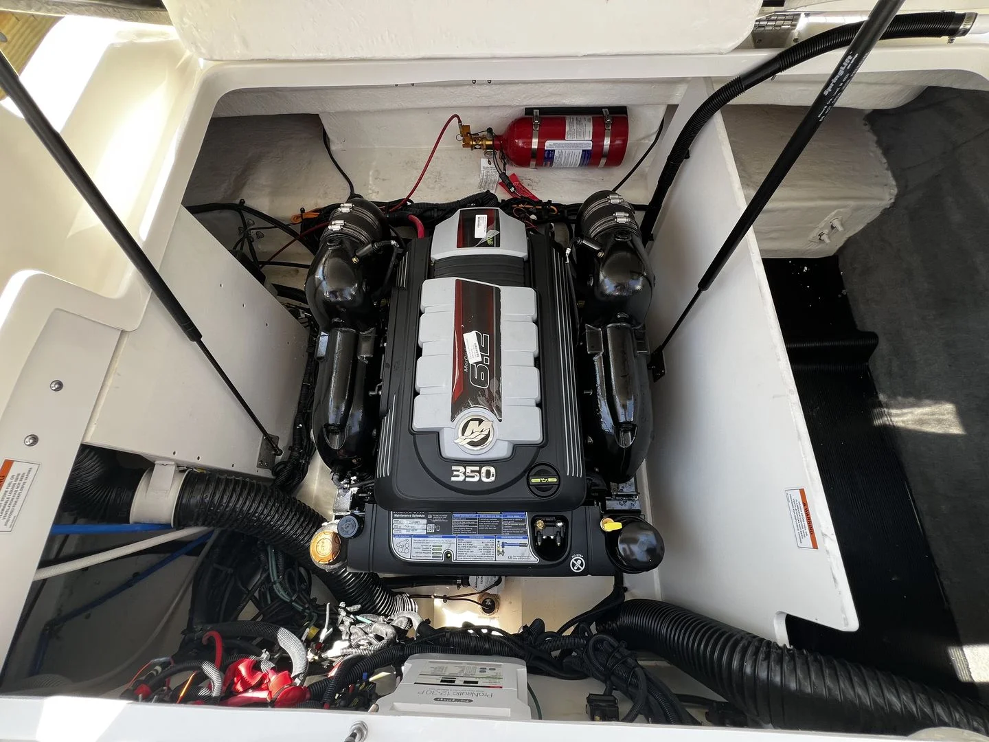 2026 Sea Ray SDX 290 Image Thumbnail #26