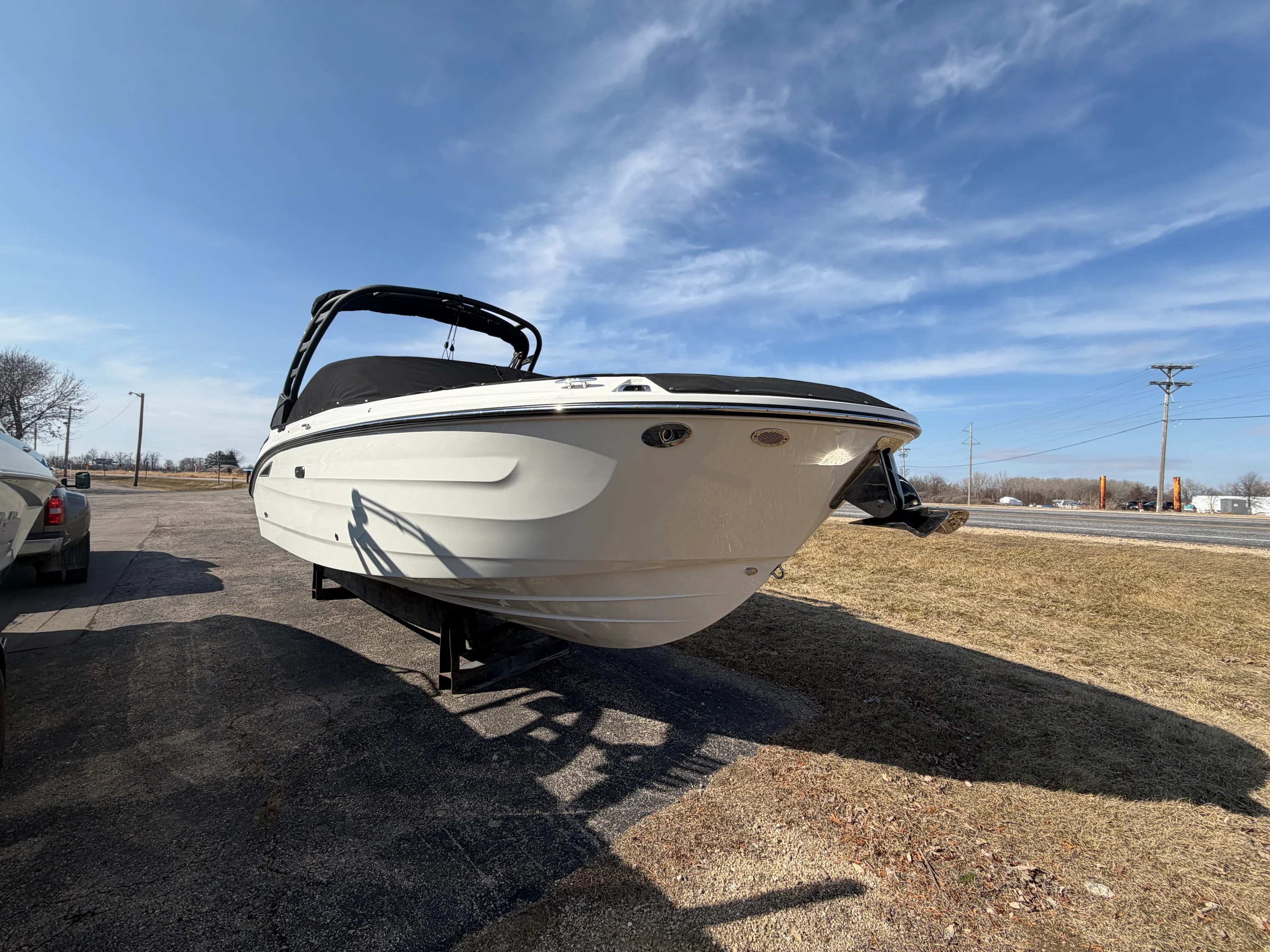 2026 Sea Ray SDX 270 Image Thumbnail #0