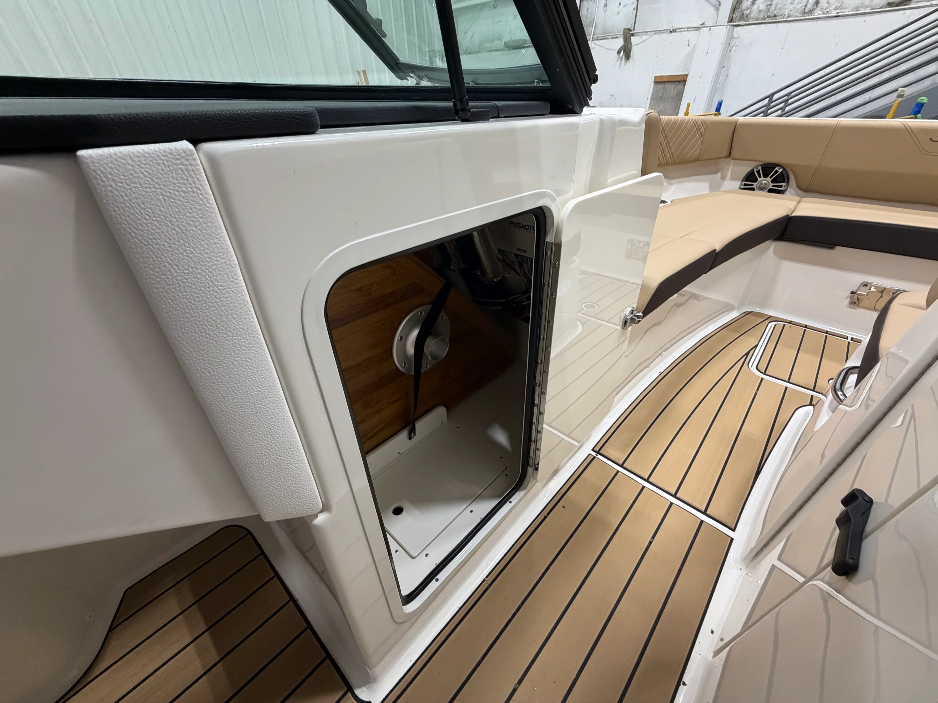 2026 Sea Ray SDX 270 Image Thumbnail #33