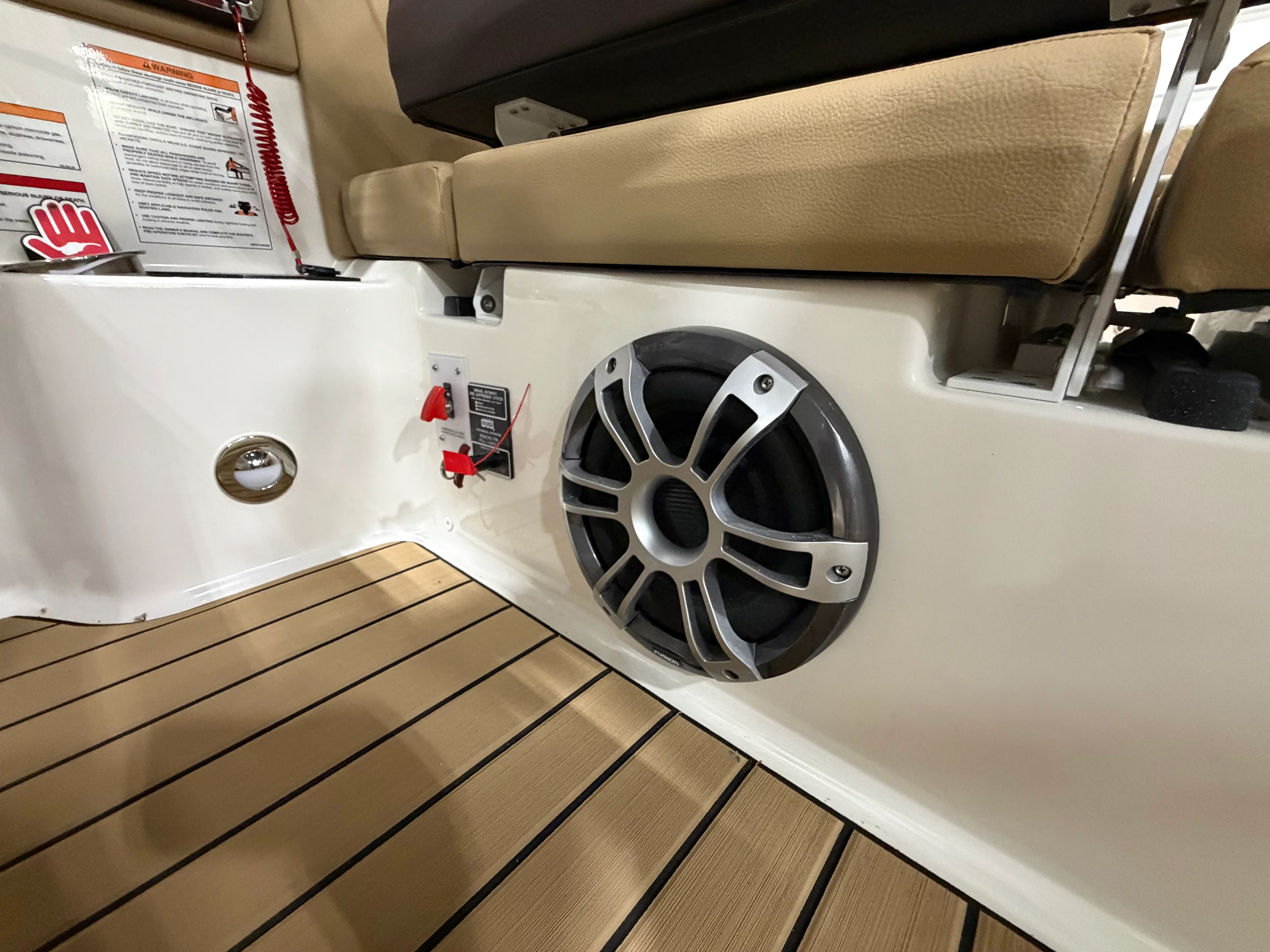 2026 Sea Ray SDX 270 Image Thumbnail #48