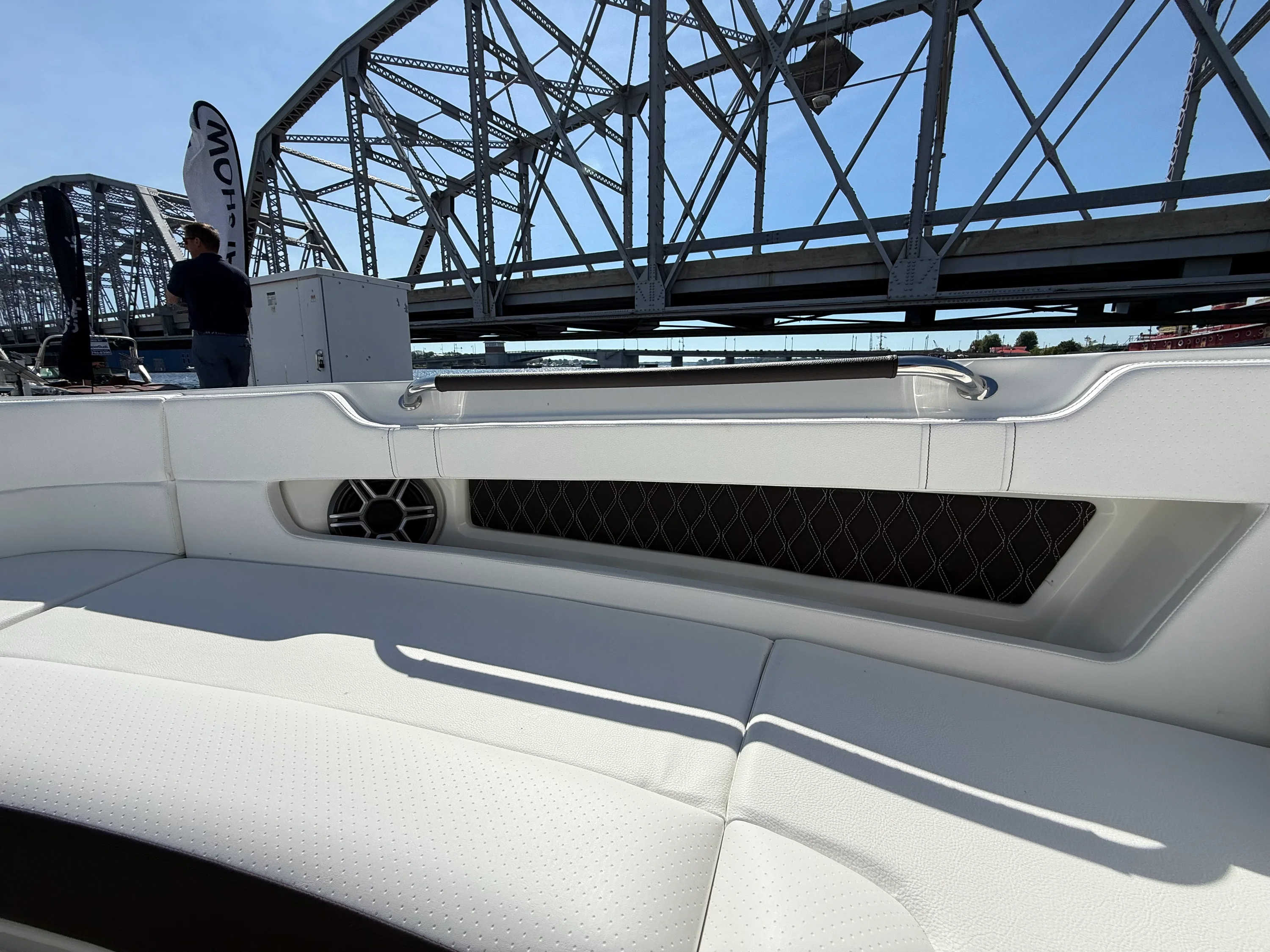 2026 Sea Ray SDX 290 Image Thumbnail #47