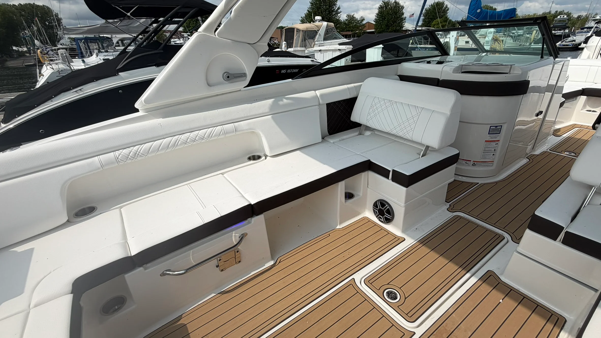 2026 Sea Ray SDX 290 Image Thumbnail #15
