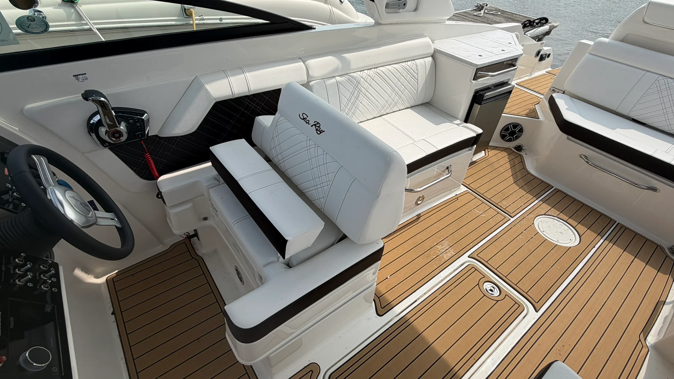 2026 Sea Ray SDX 290 Image Thumbnail #20