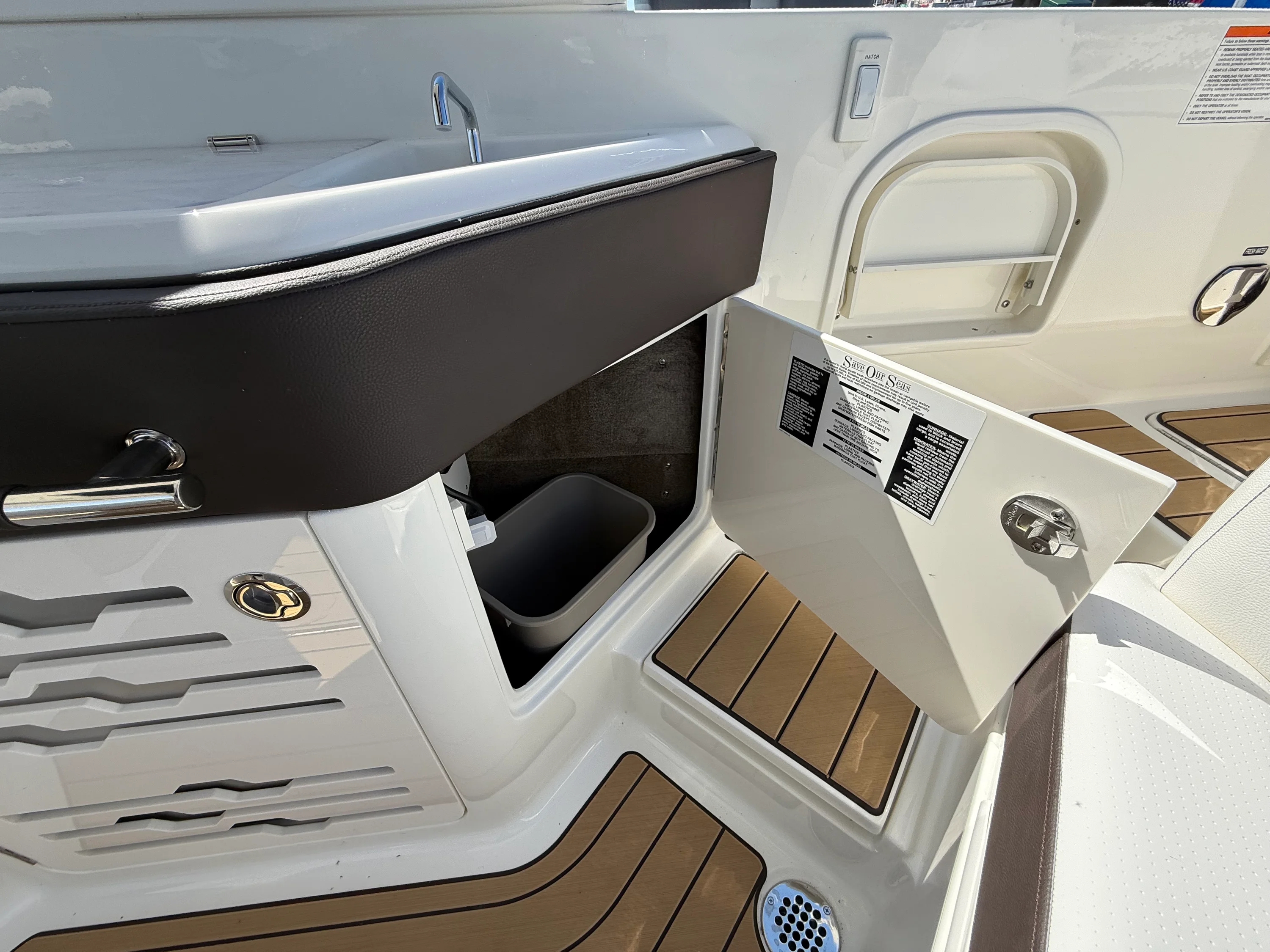 2026 Sea Ray SDX 290 Image Thumbnail #18