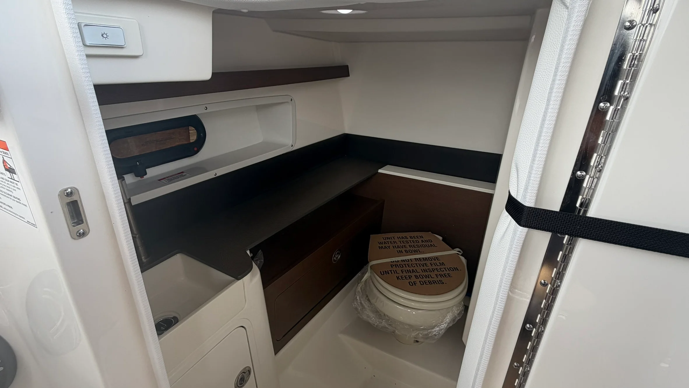 2026 Sea Ray SDX 290 Image Thumbnail #25