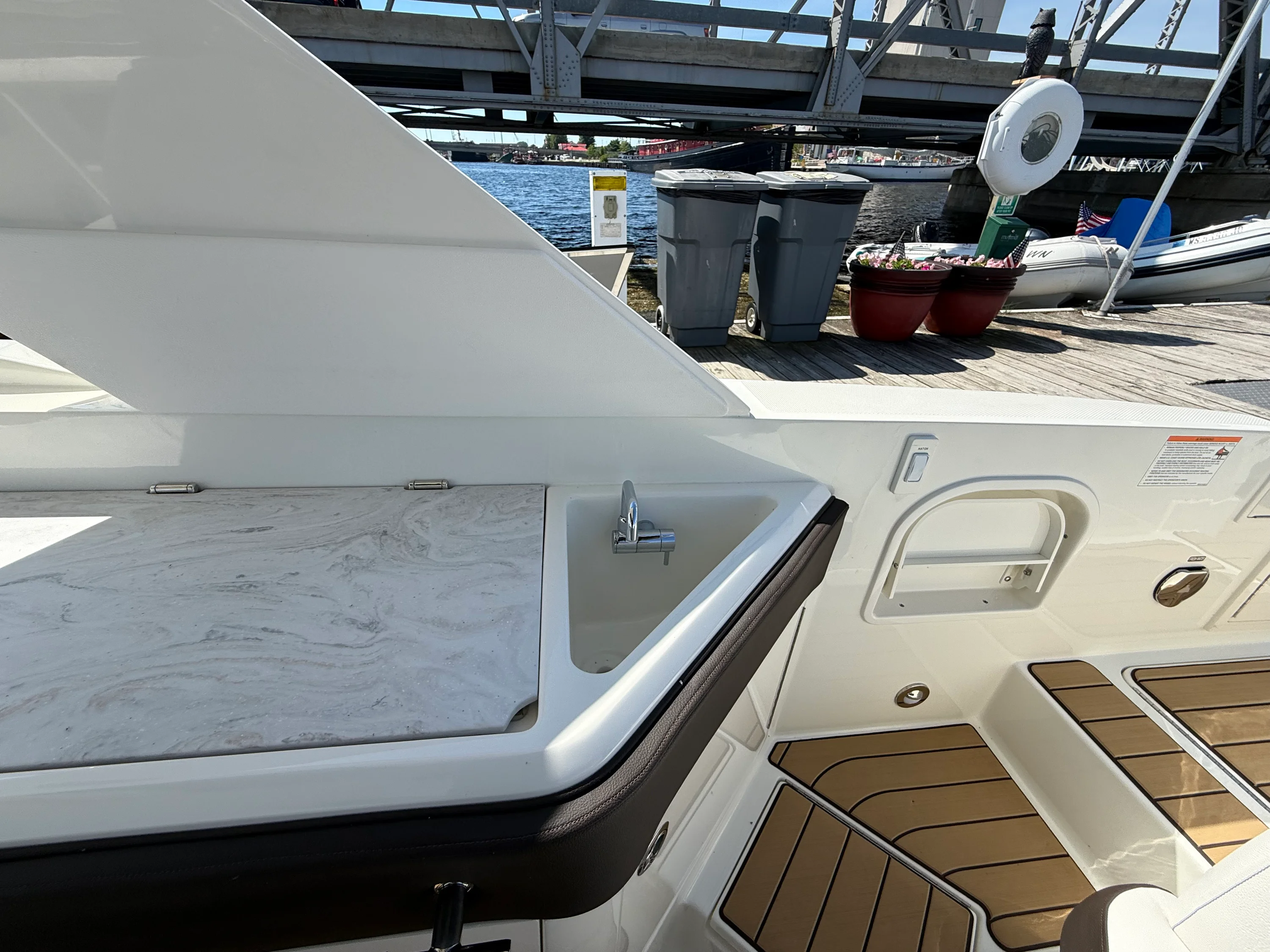 2026 Sea Ray SDX 290 Image Thumbnail #19