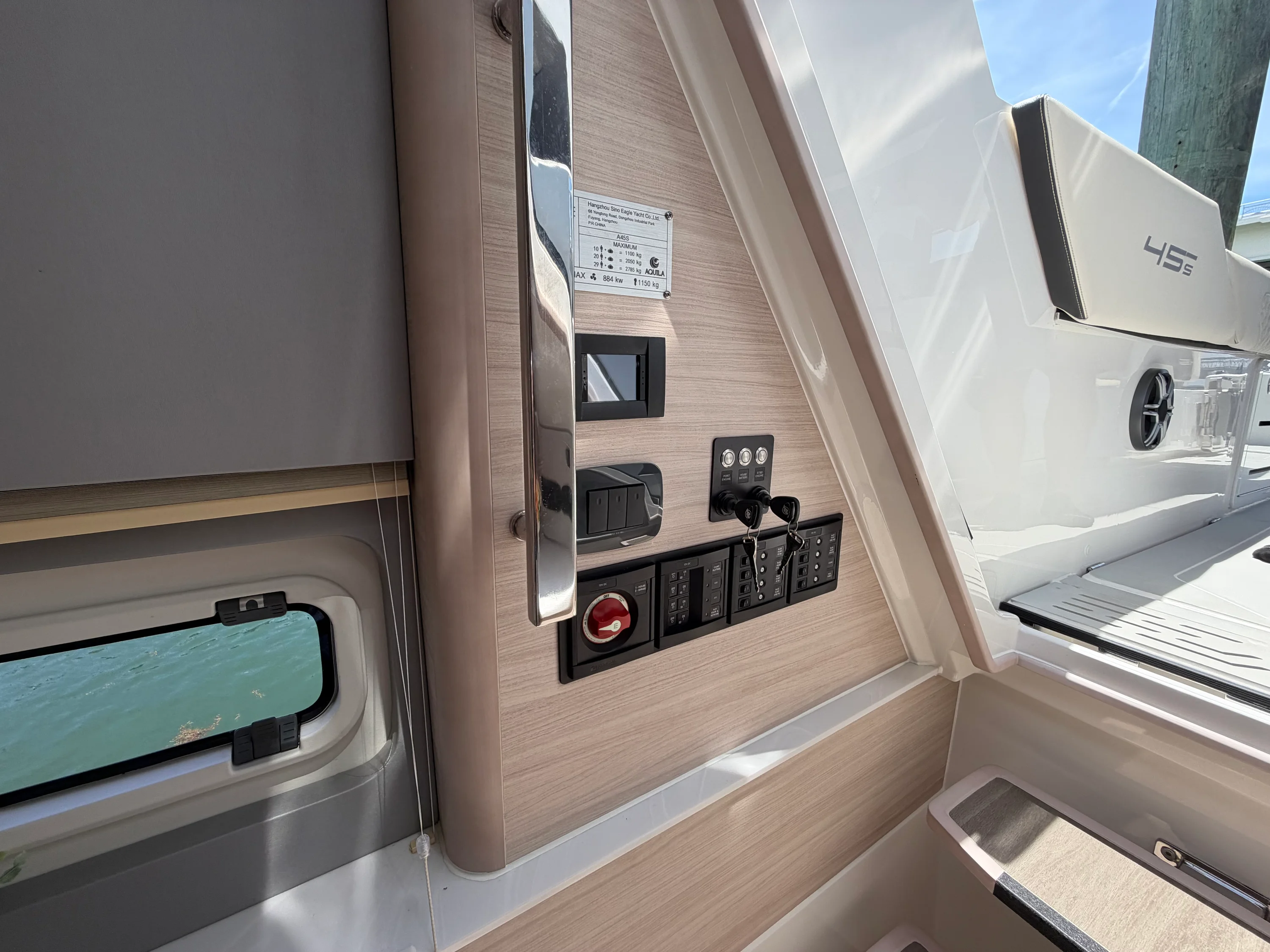 2026 Aquila 45 SPORT Image Thumbnail #35