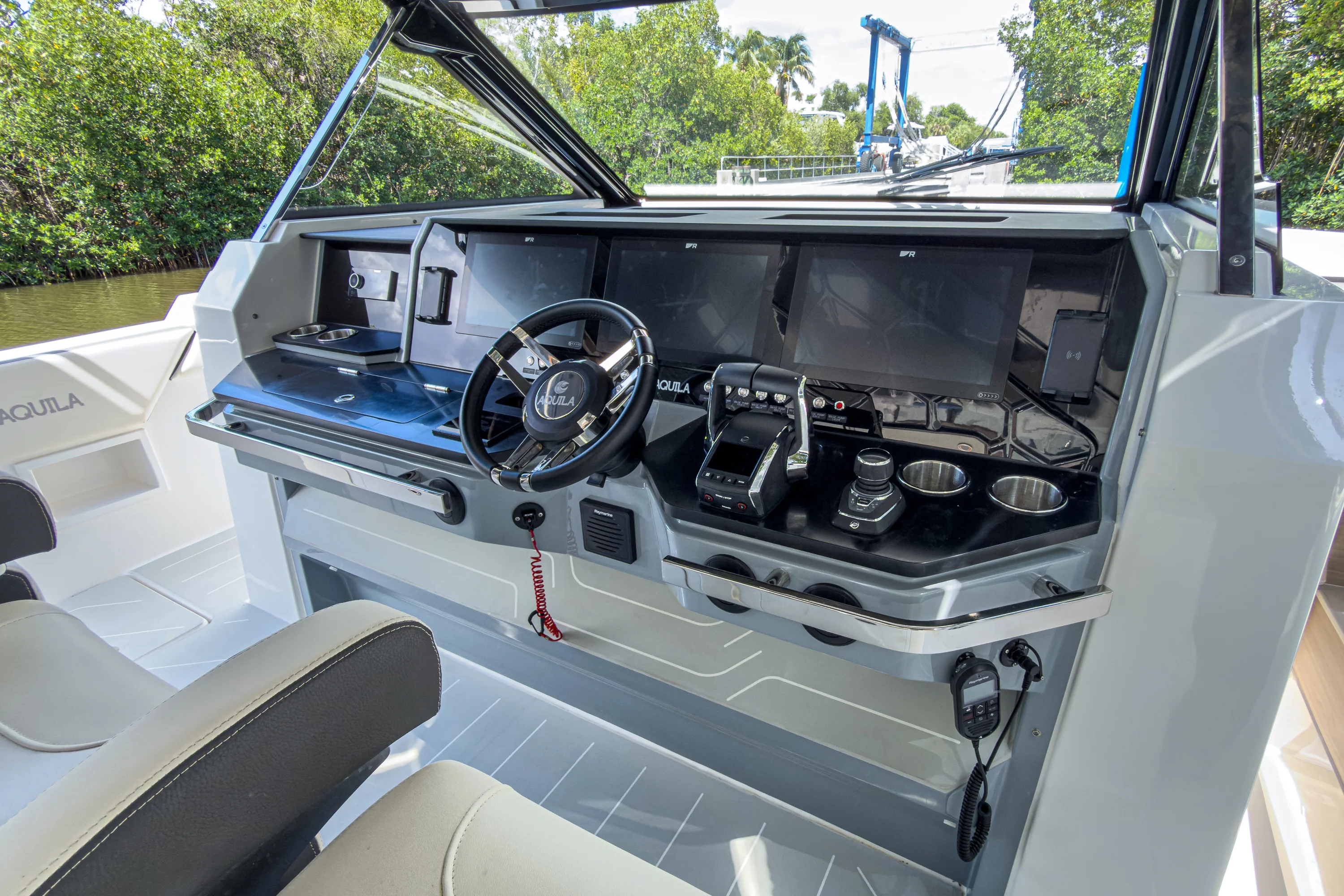 2026 Aquila 45 SPORT Image Thumbnail #17