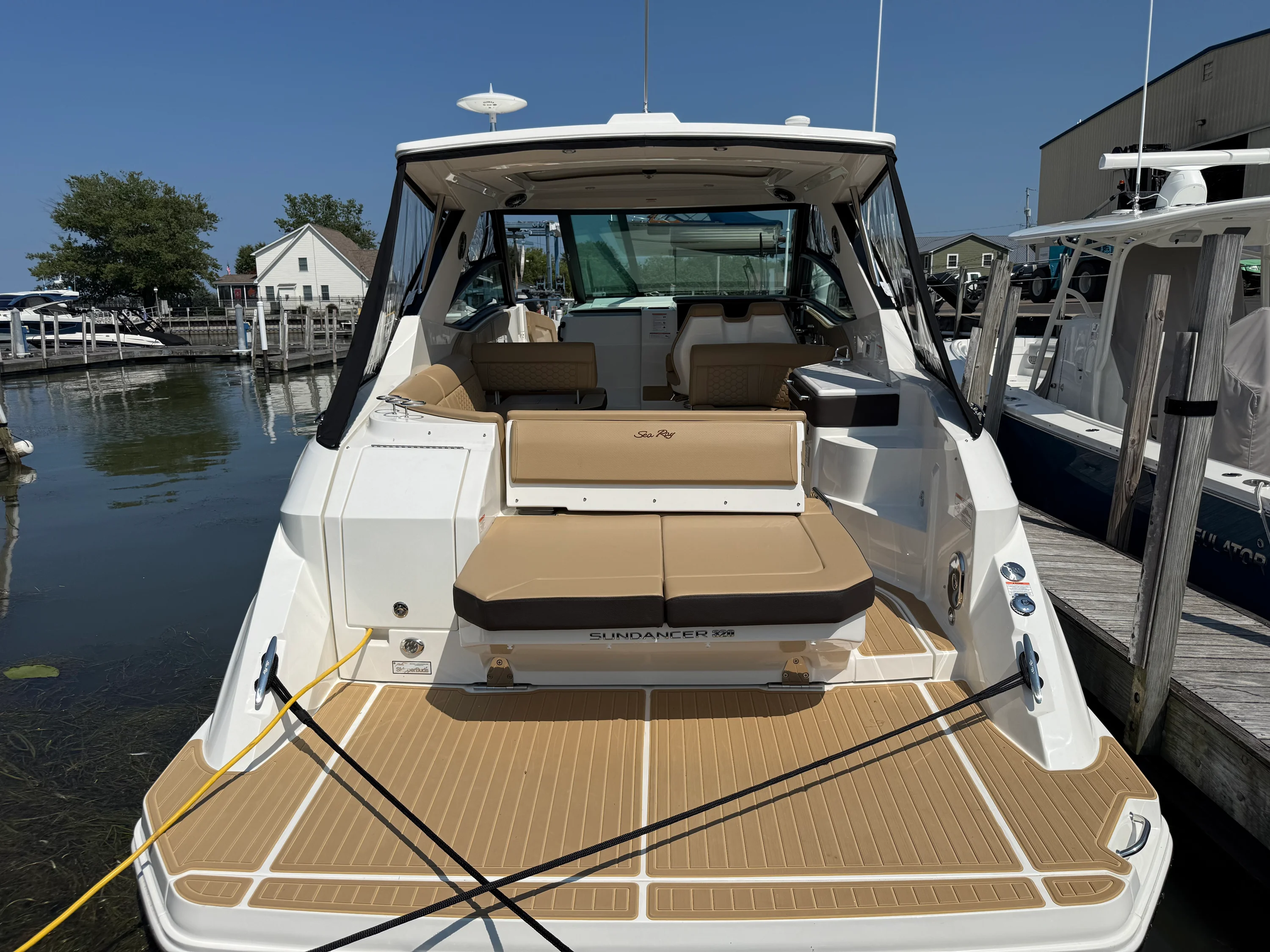 2026 Sea Ray Sundancer 320 Image Thumbnail #96