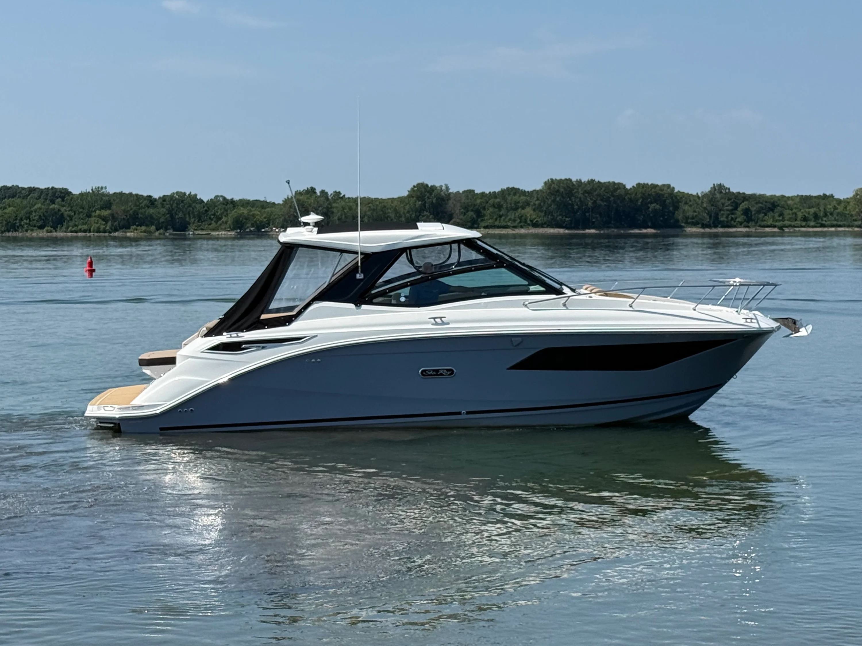 2026 Sea Ray Sundancer 320 Image Thumbnail #53