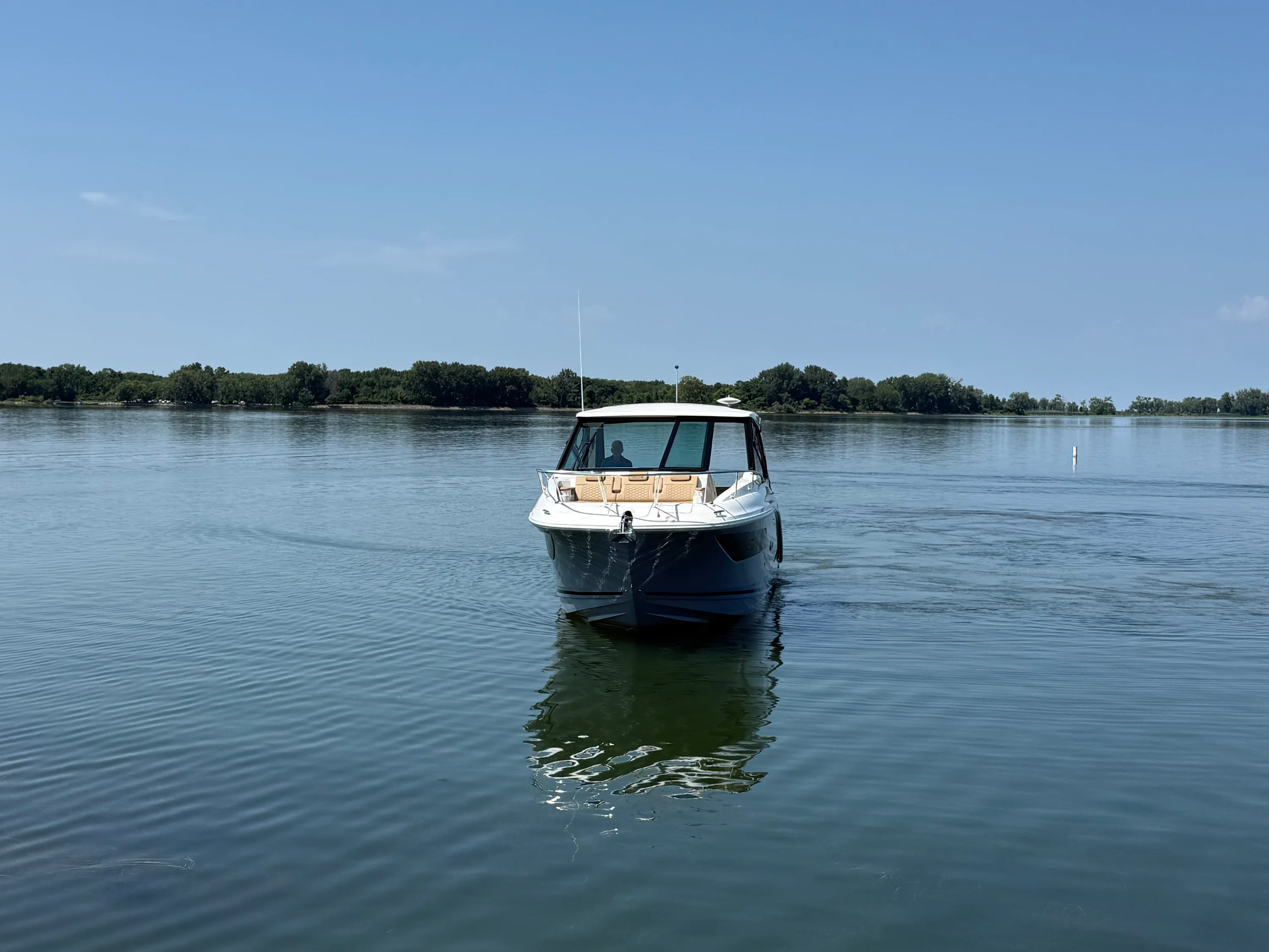 2026 Sea Ray Sundancer 320 Image Thumbnail #47