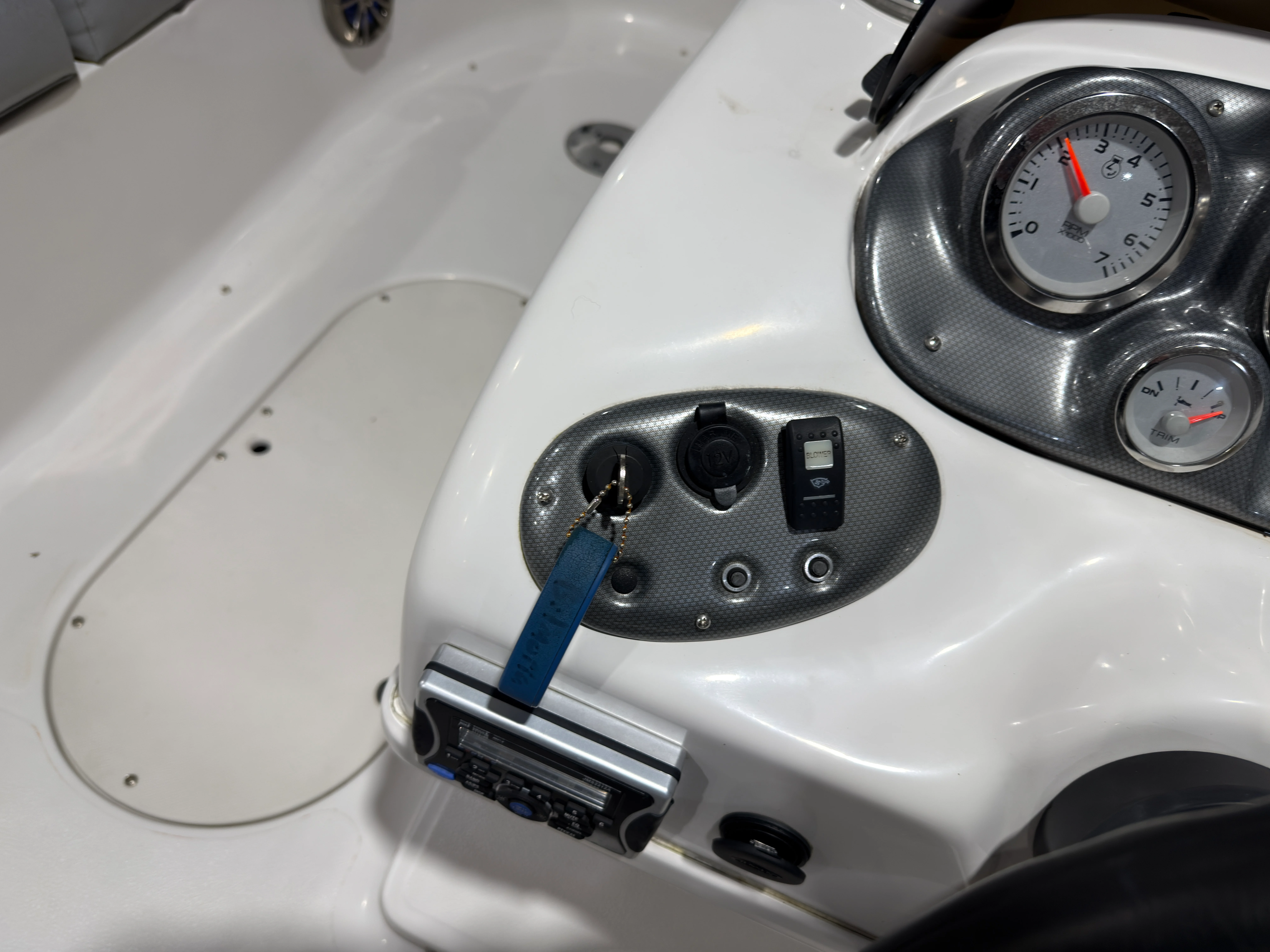 2014 Starcraft 2000 LIMITED Image Thumbnail #12