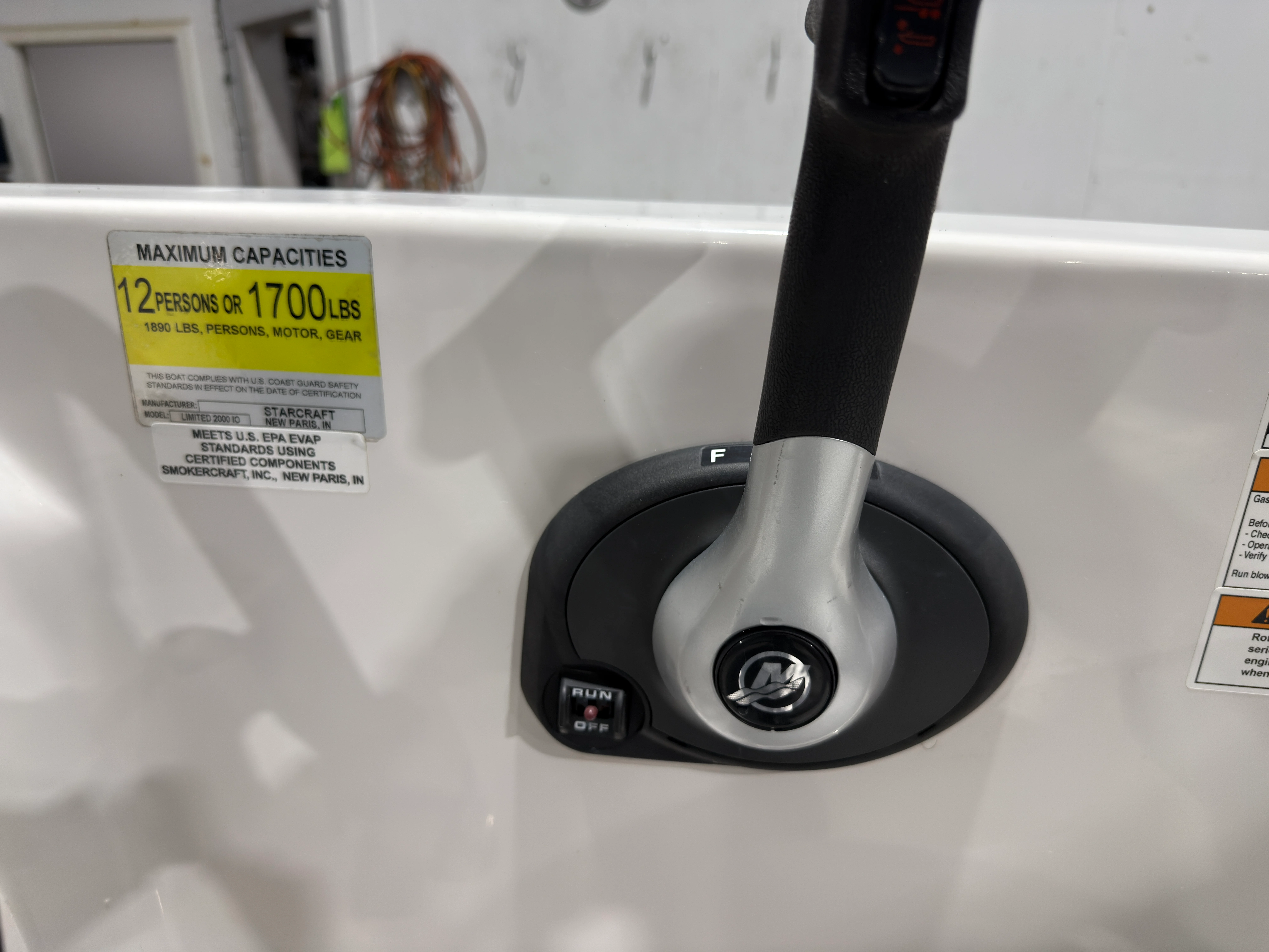 2014 Starcraft 2000 LIMITED Image Thumbnail #16