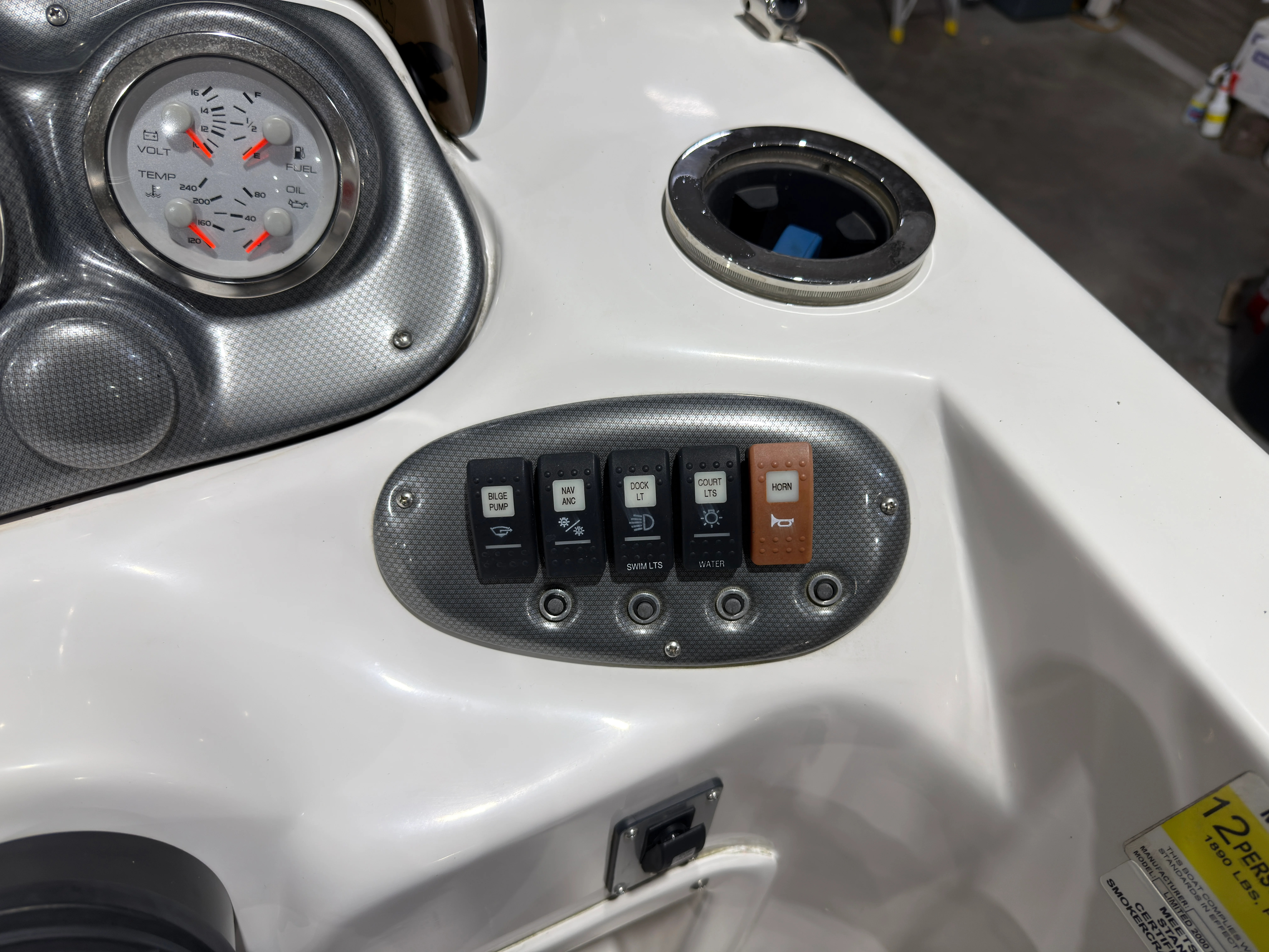 2014 Starcraft 2000 LIMITED Image Thumbnail #15