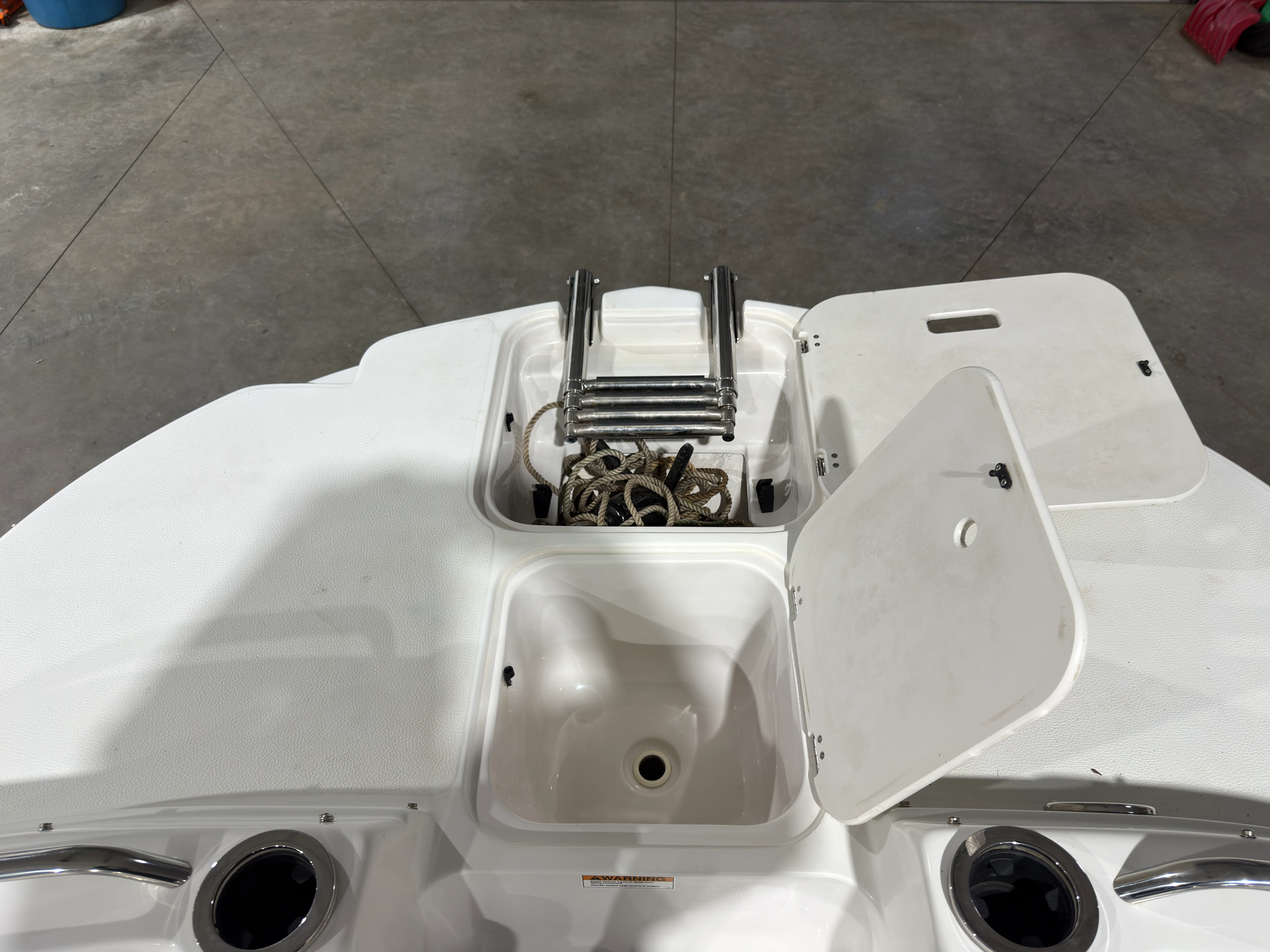 2014 Starcraft 2000 LIMITED Image Thumbnail #25