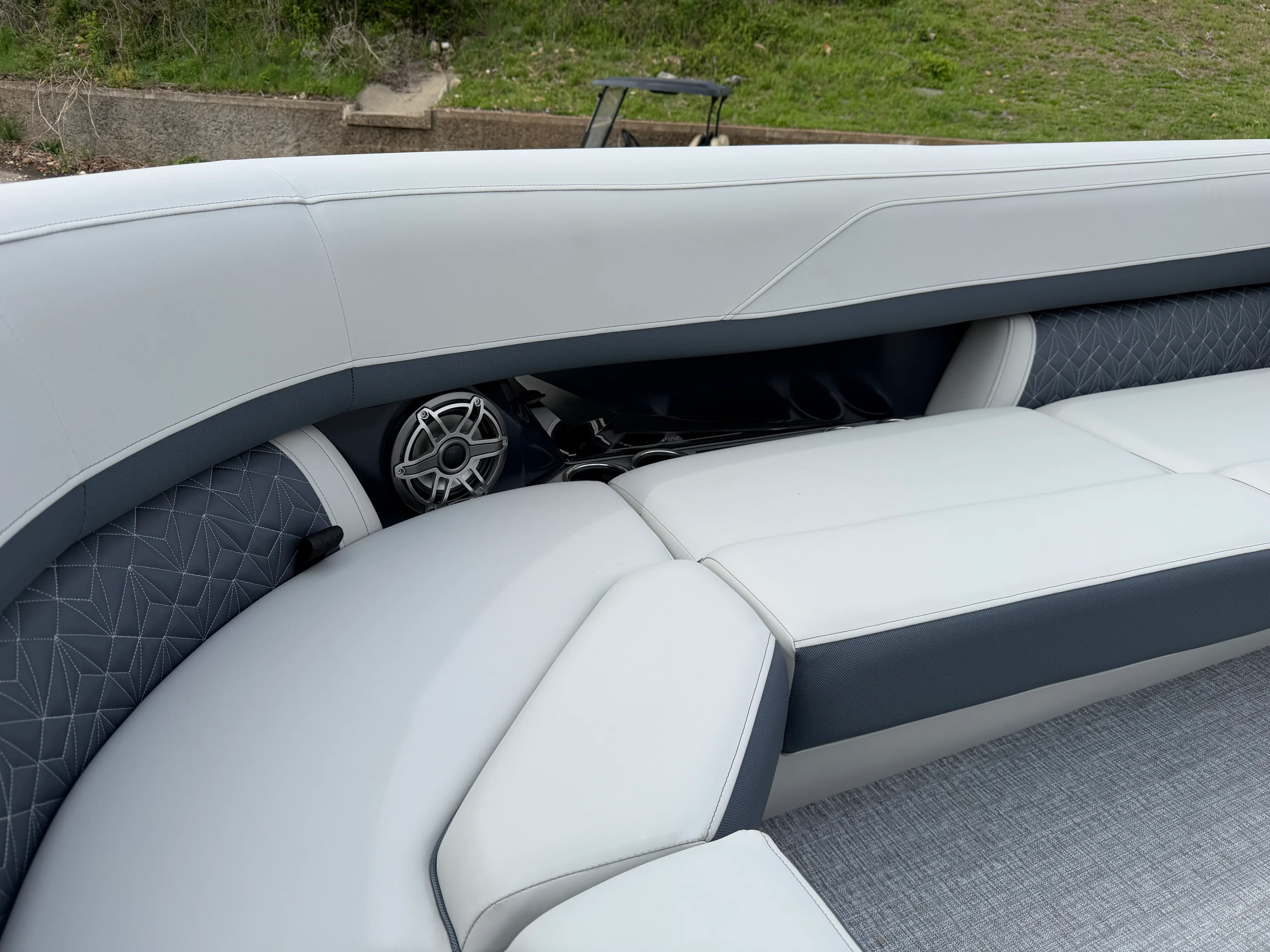 2026 Harris GRAND MARINER 270 Image Thumbnail #16