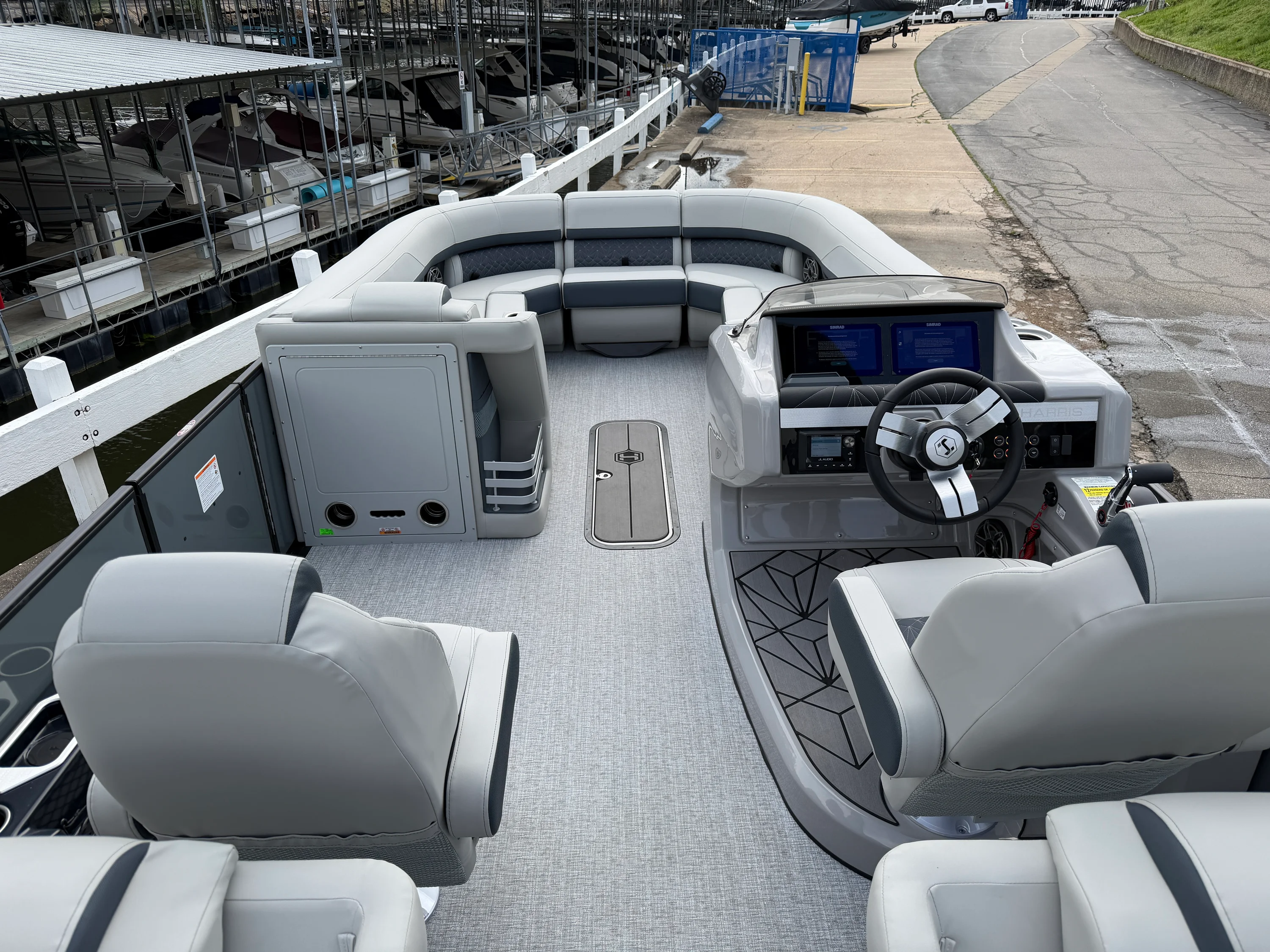 2026 Harris GRAND MARINER 270 Image Thumbnail #19