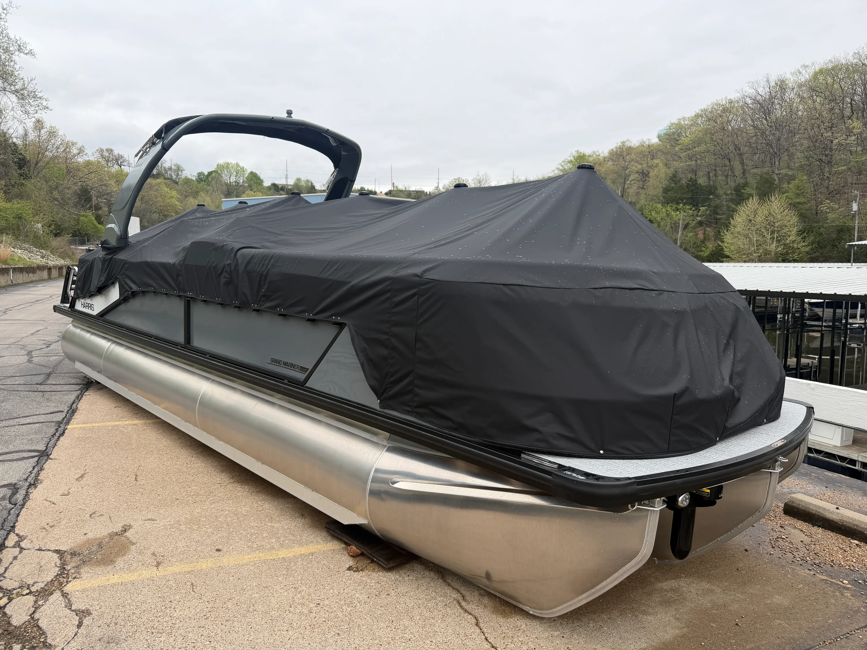 2026 Harris GRAND MARINER 270 Image Thumbnail #26