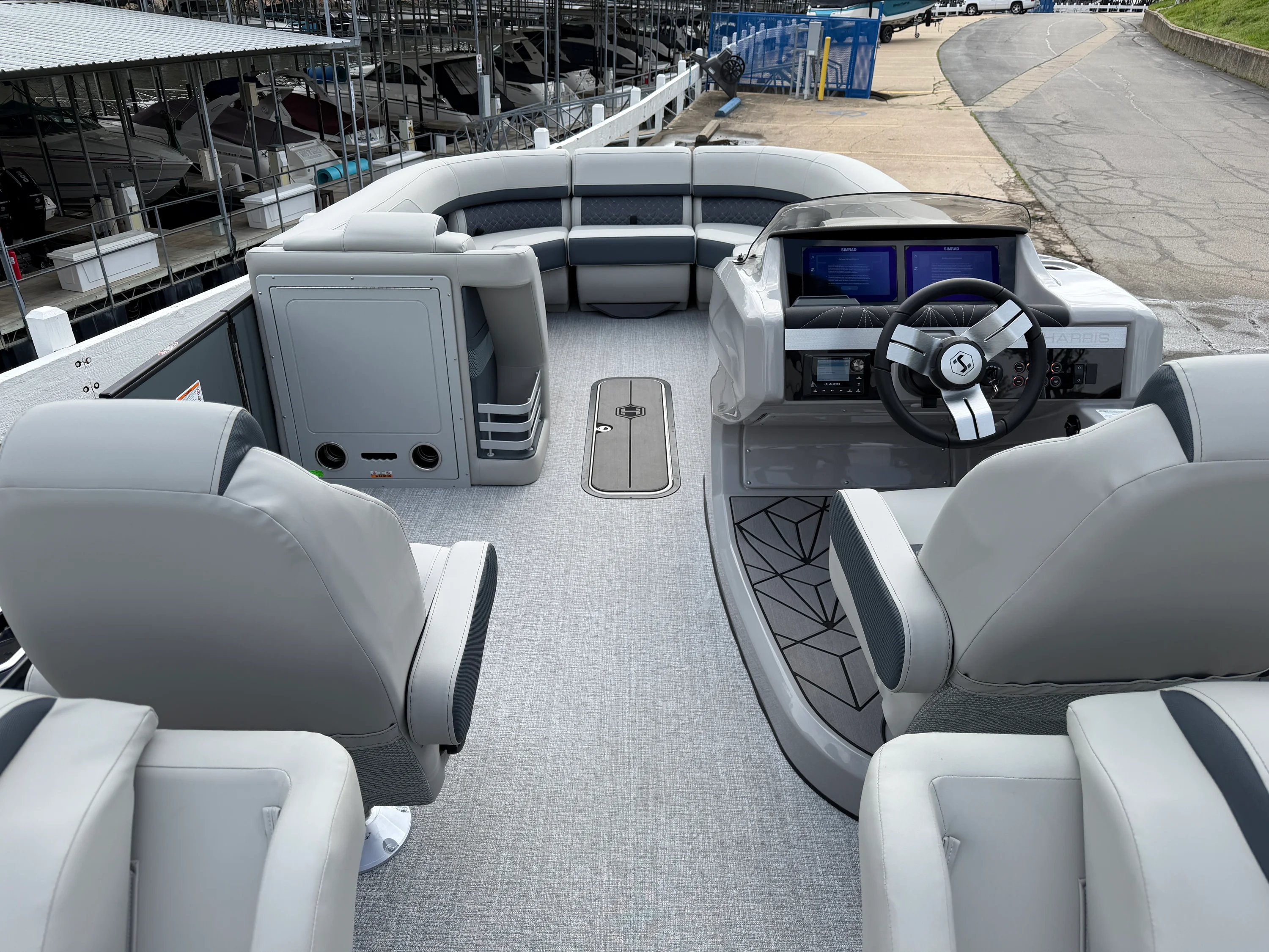 2026 Harris GRAND MARINER 270 Image Thumbnail #20