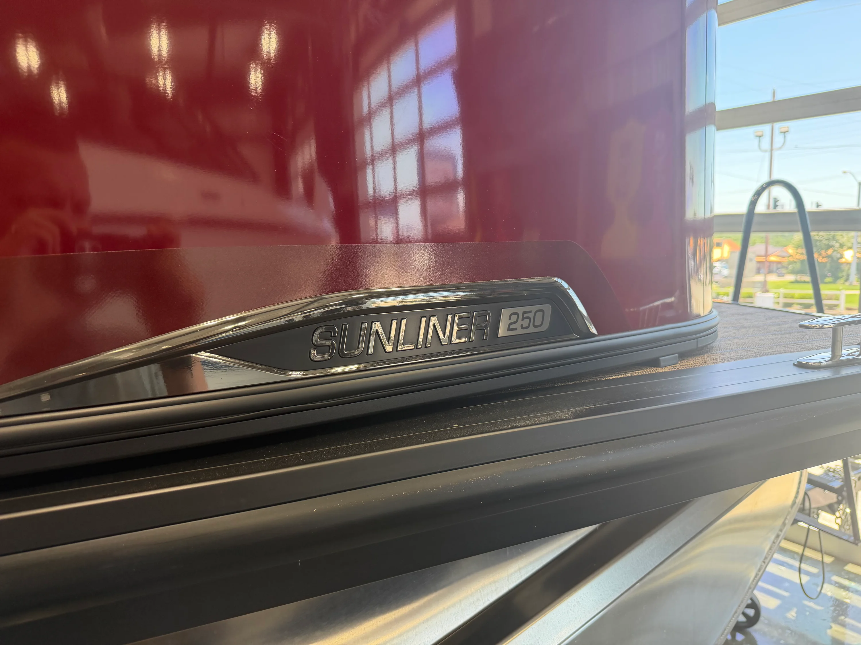 2026 Harris Sunliner 250 Image Thumbnail #3
