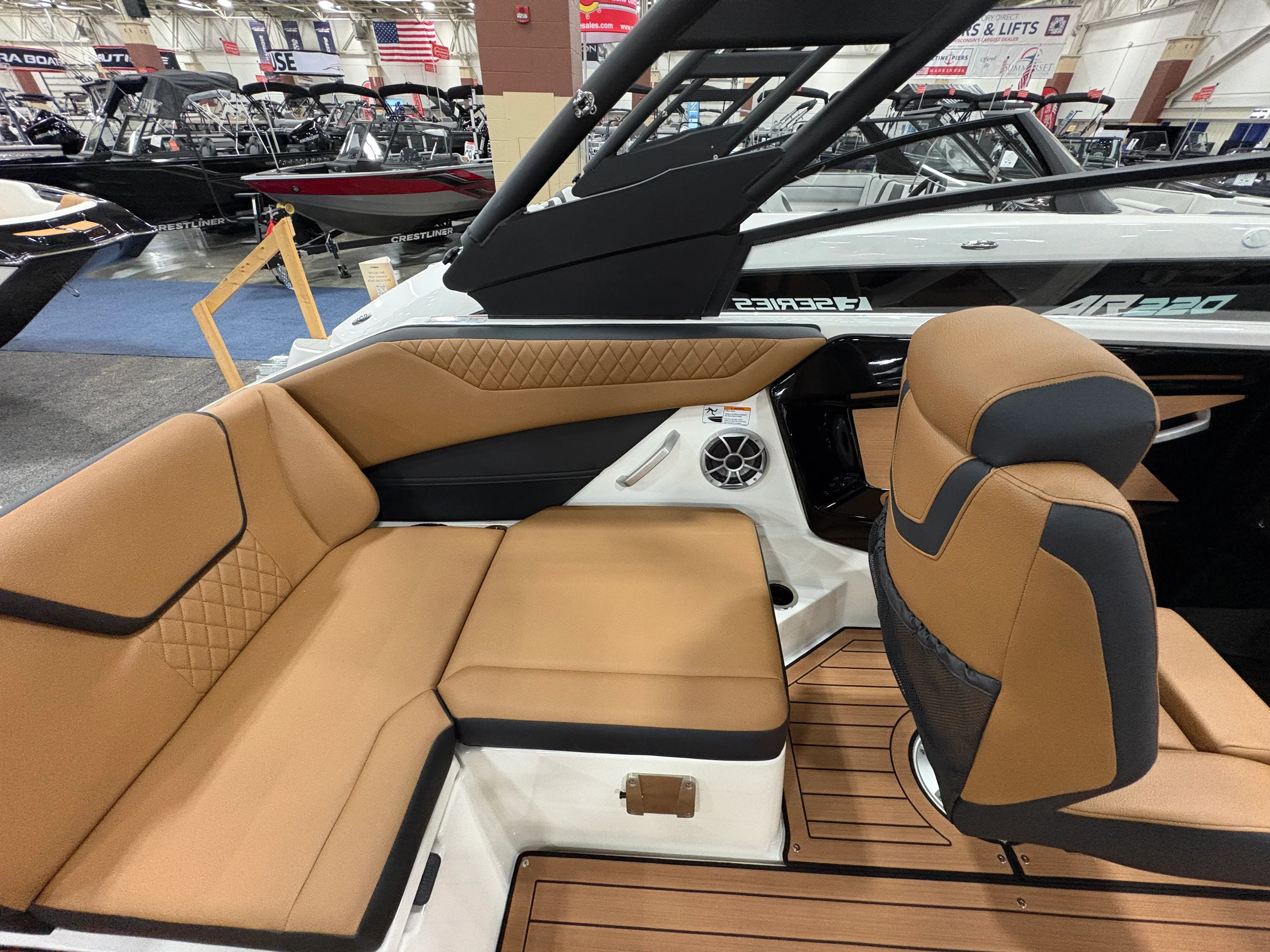 2026 Yamaha 222SE Image Thumbnail #11