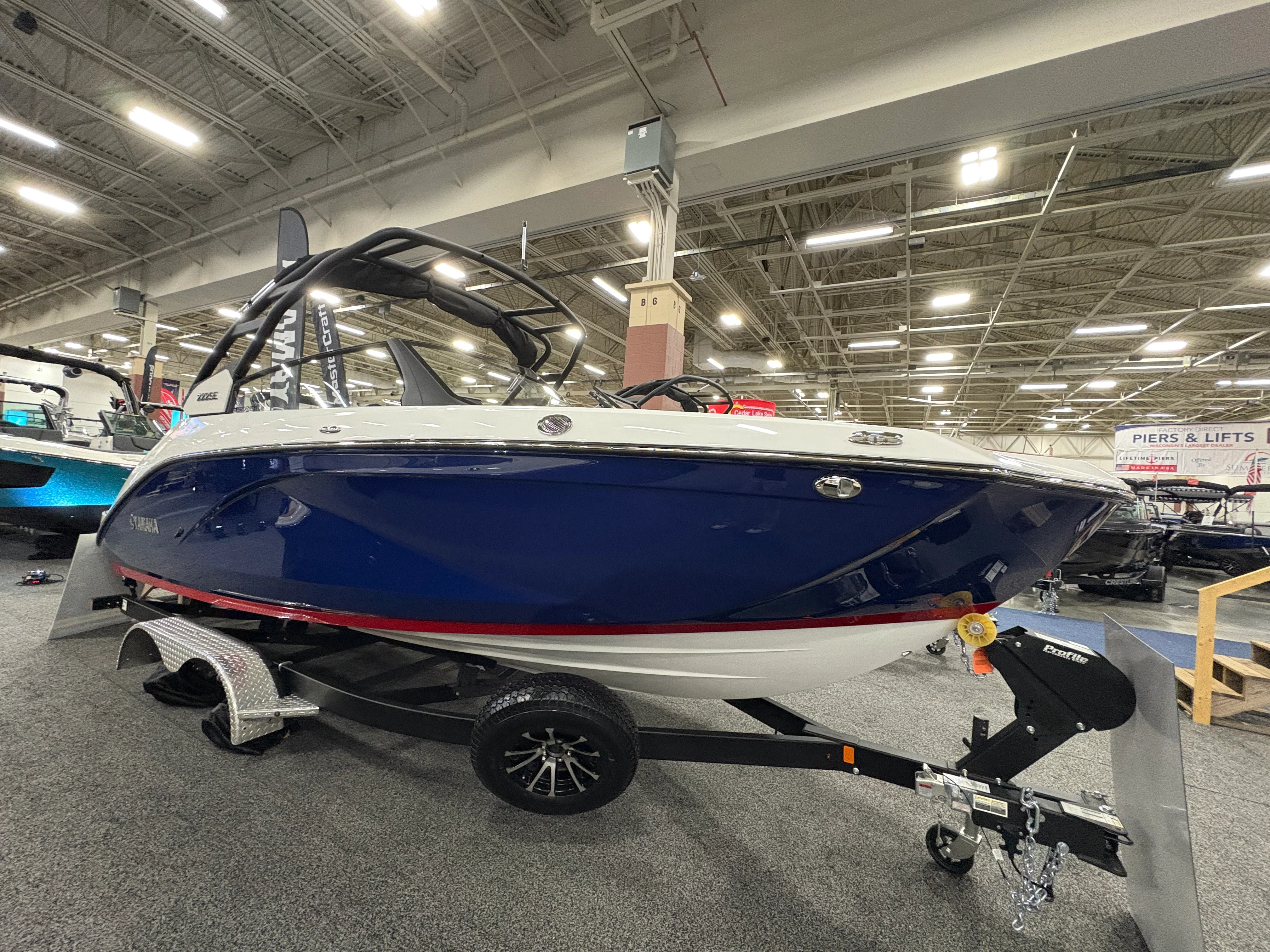 2026 Yamaha 222SE Image Thumbnail #4