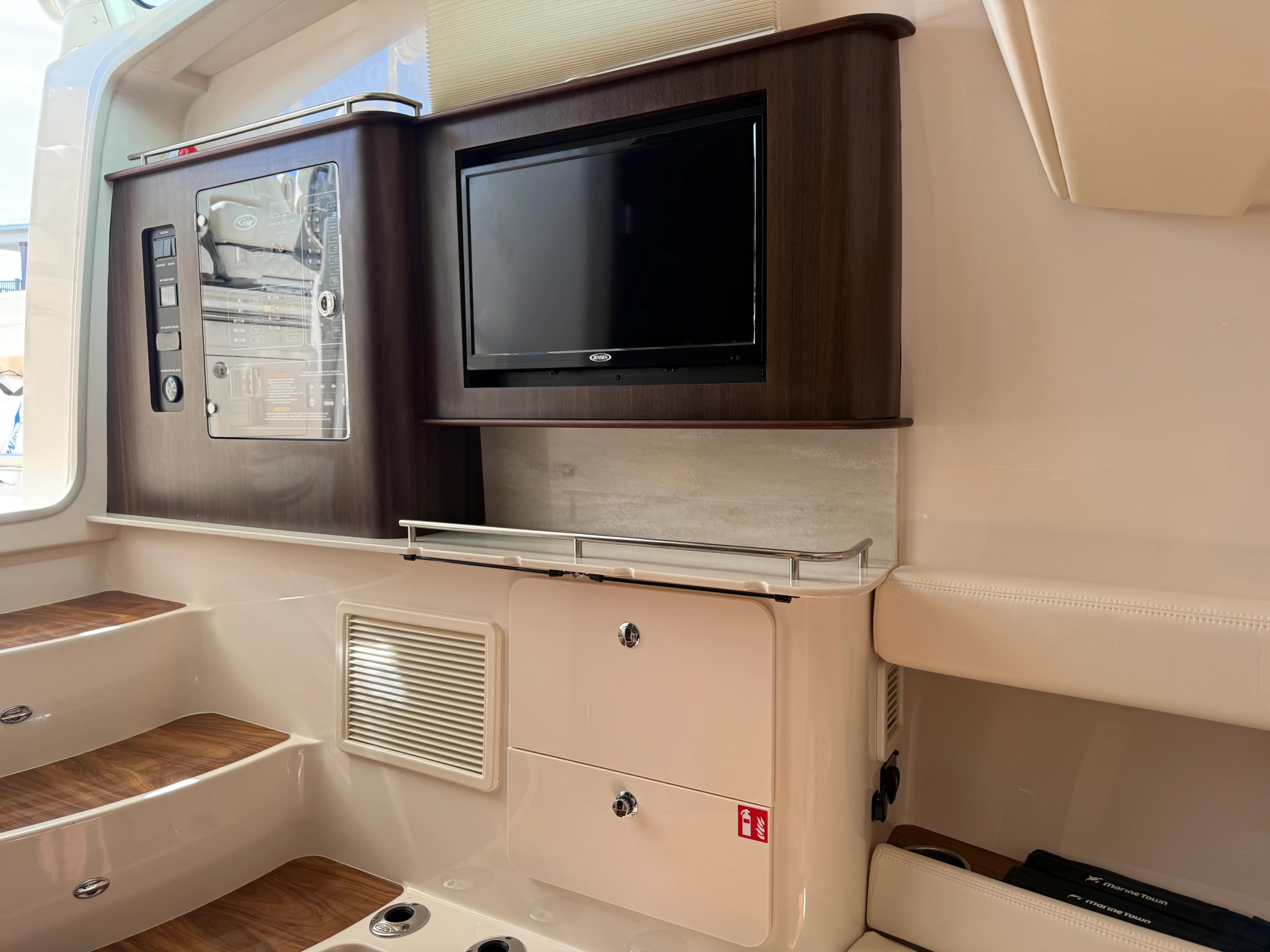 2026 Grady-White 386 CANYON Image Thumbnail #16