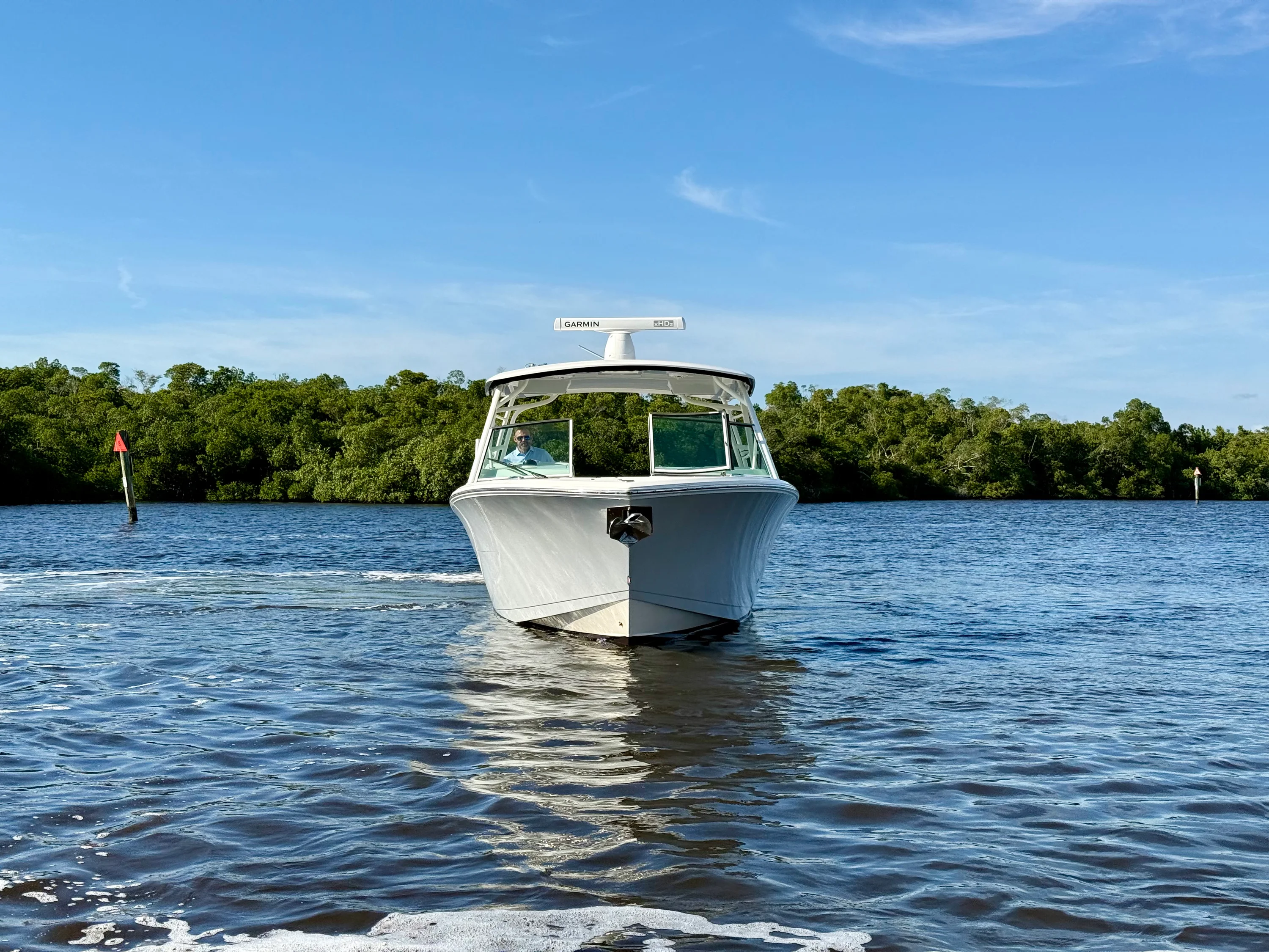 2022 Cobia 330 DUAL CONSOLE Image Thumbnail #3