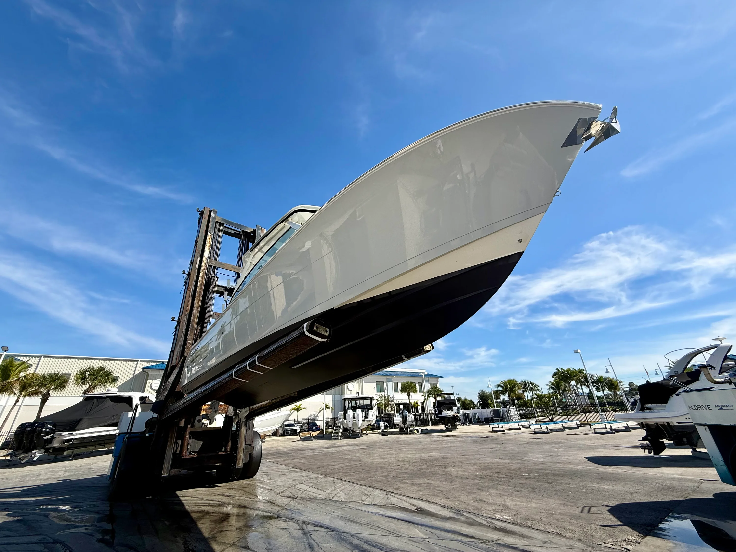 2022 Cobia 330 DUAL CONSOLE Image Thumbnail #57